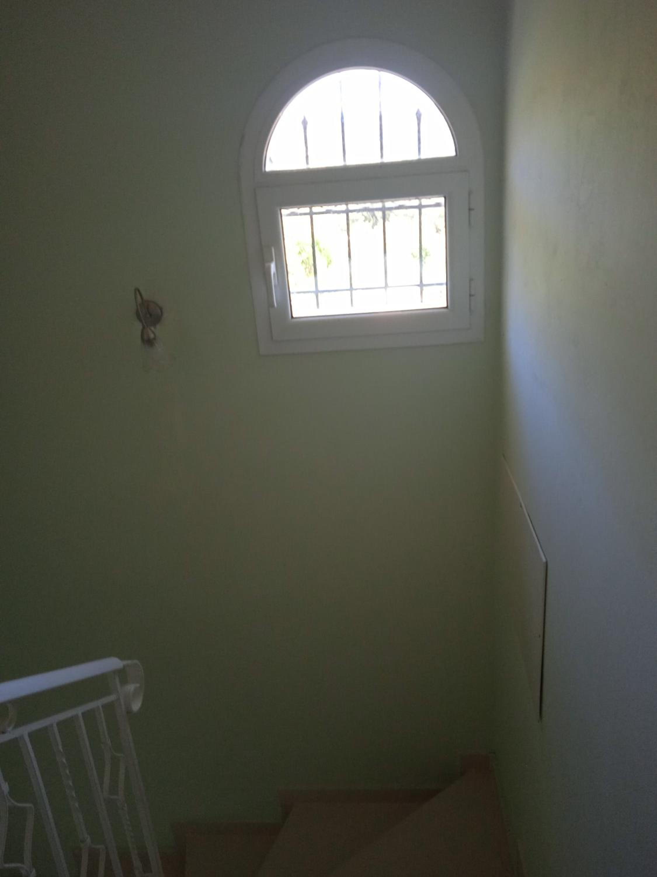 Two-Bedroom House - Photo 20