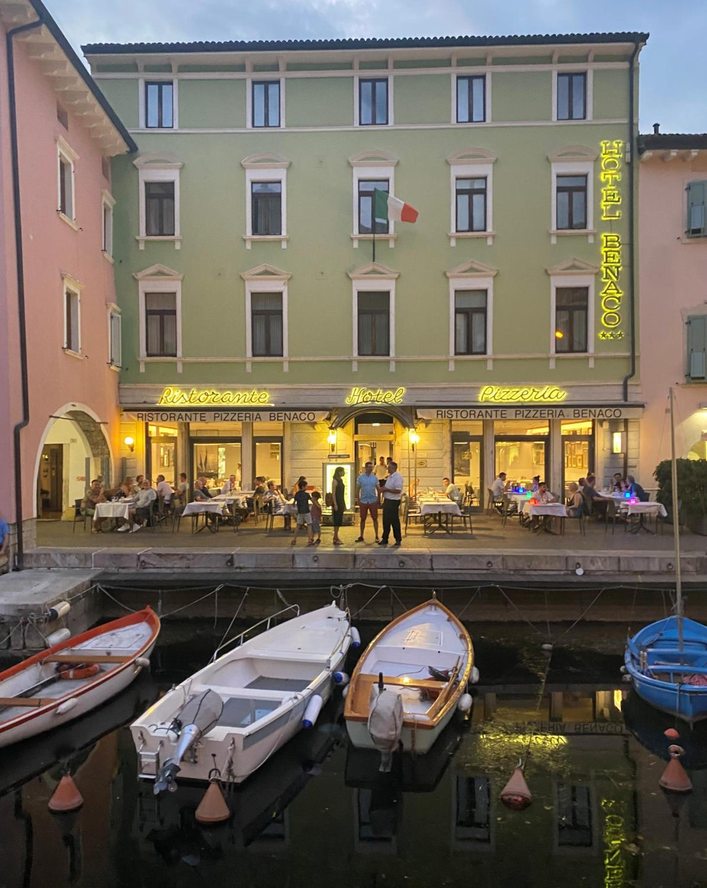 Double or Twin Room with Harbor View - Photo 12