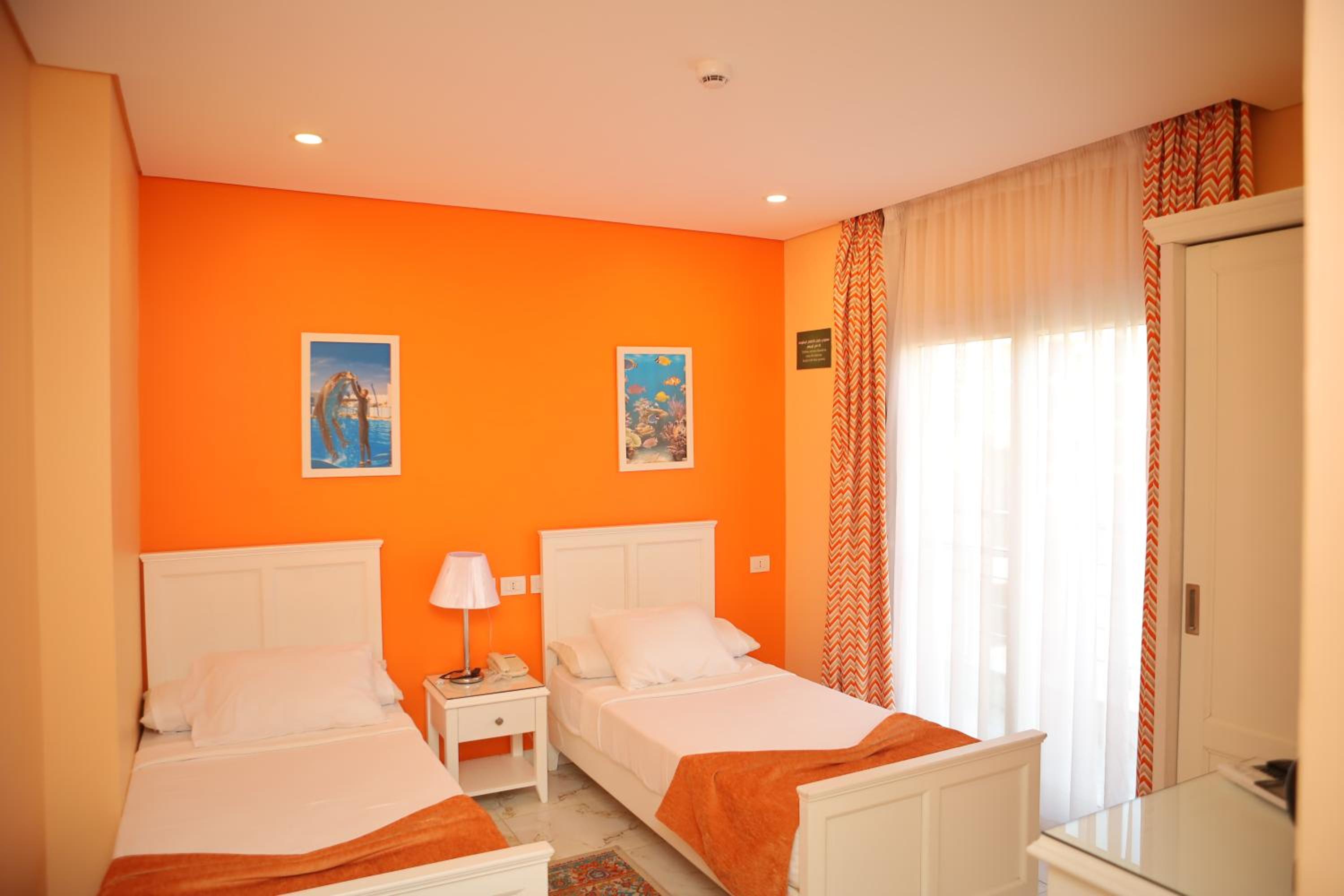 Economy Double Room - Photo 3