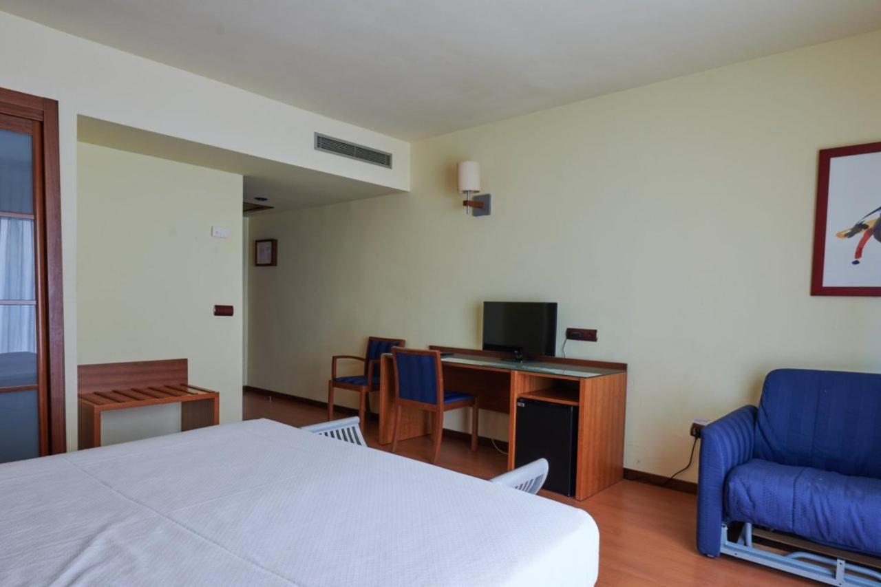 Triple Room with Balcony photo 2