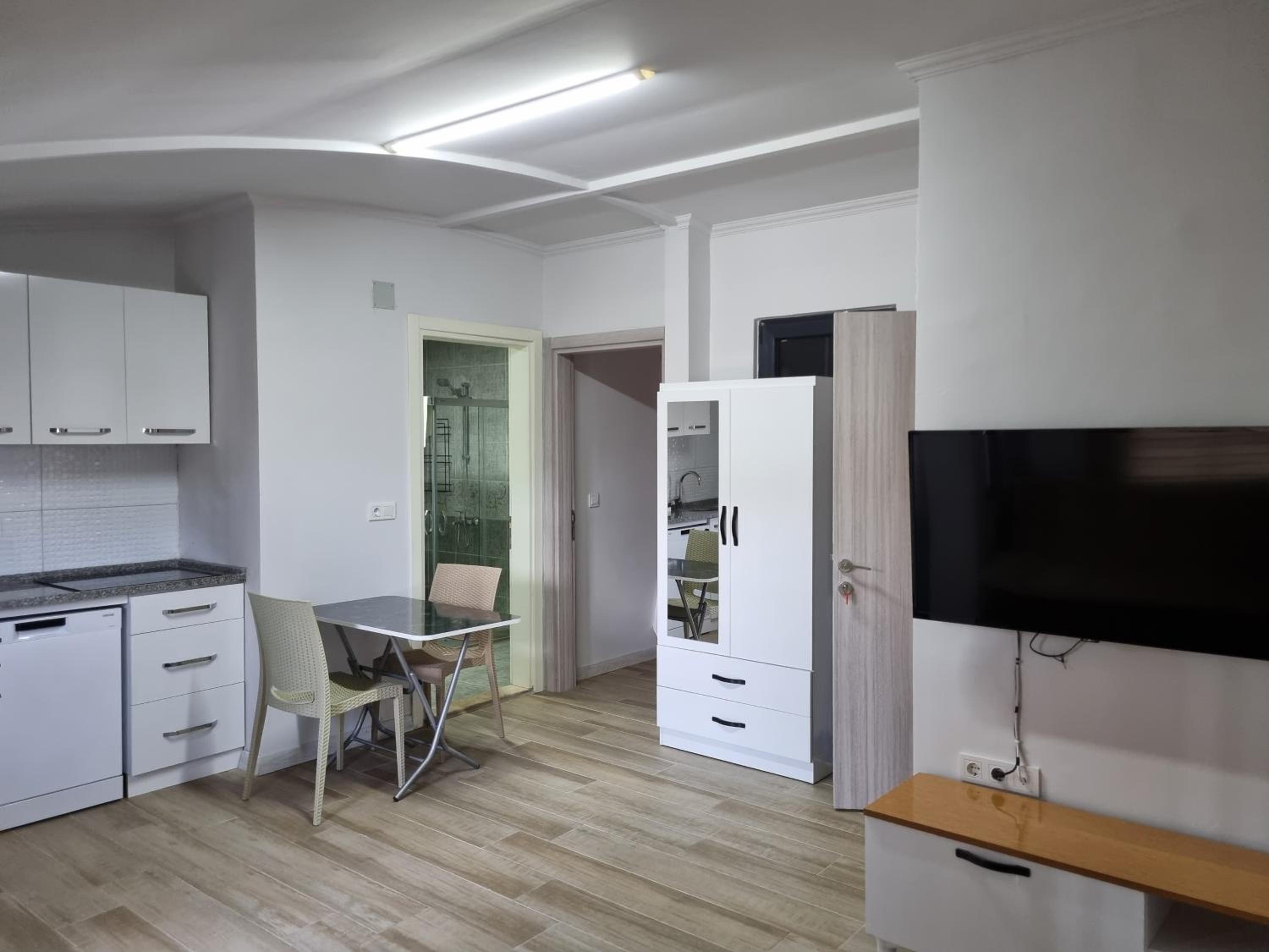 One-Bedroom Apartment with Balcony