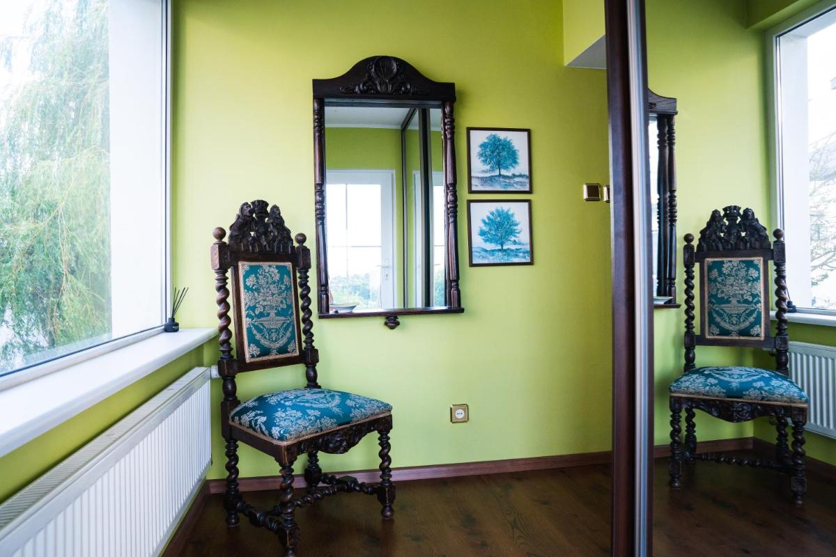 Two-Bedroom Apartment - Photo 16
