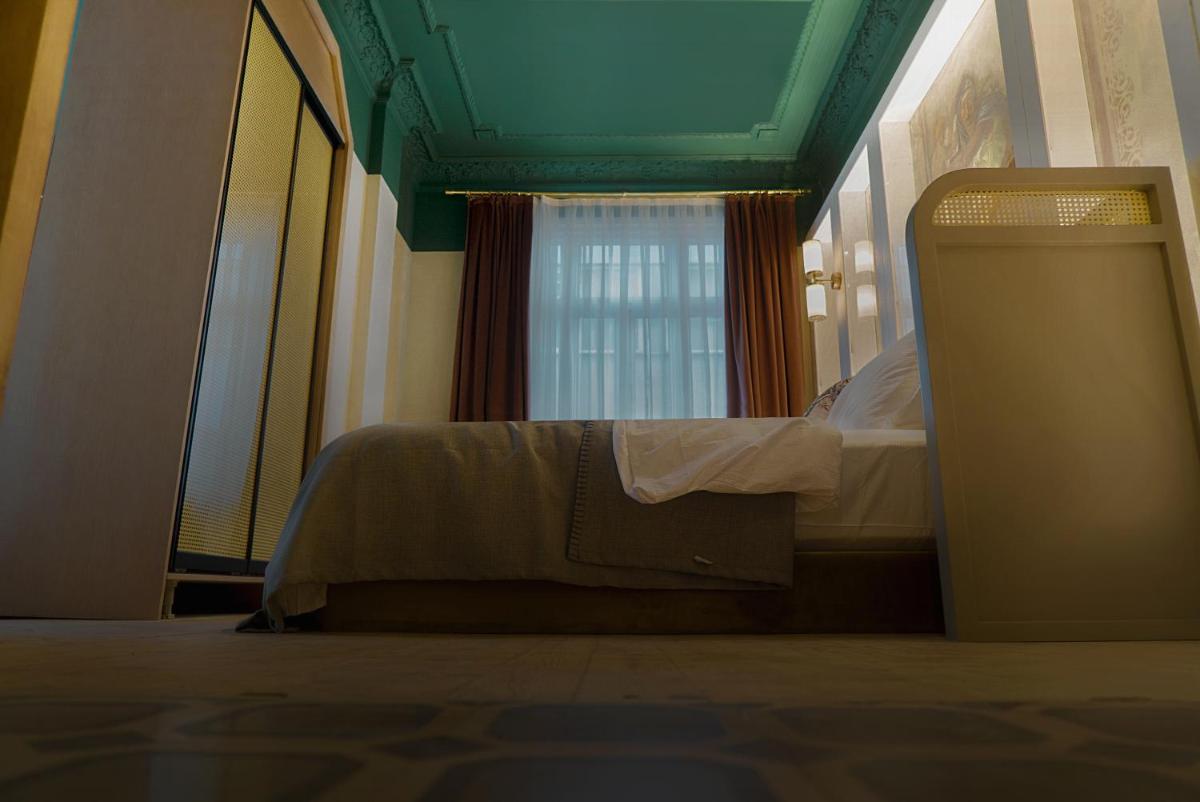 Deluxe Double Room with Bath photo 1