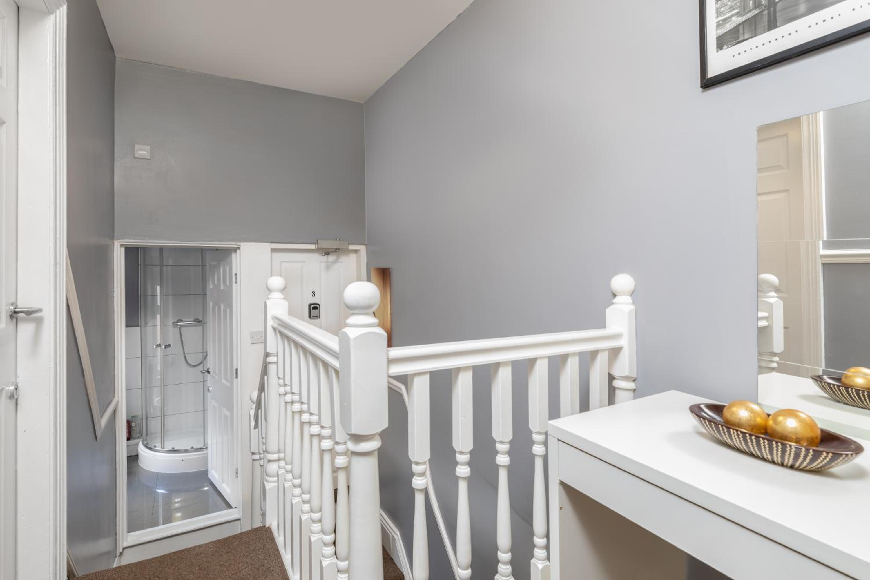 Budget Double Room photo 2