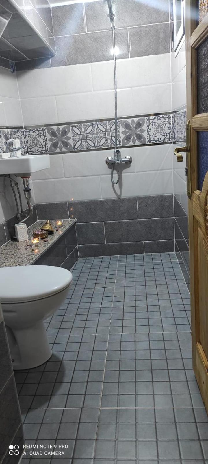 Two-Bedroom Apartment - Photo 7