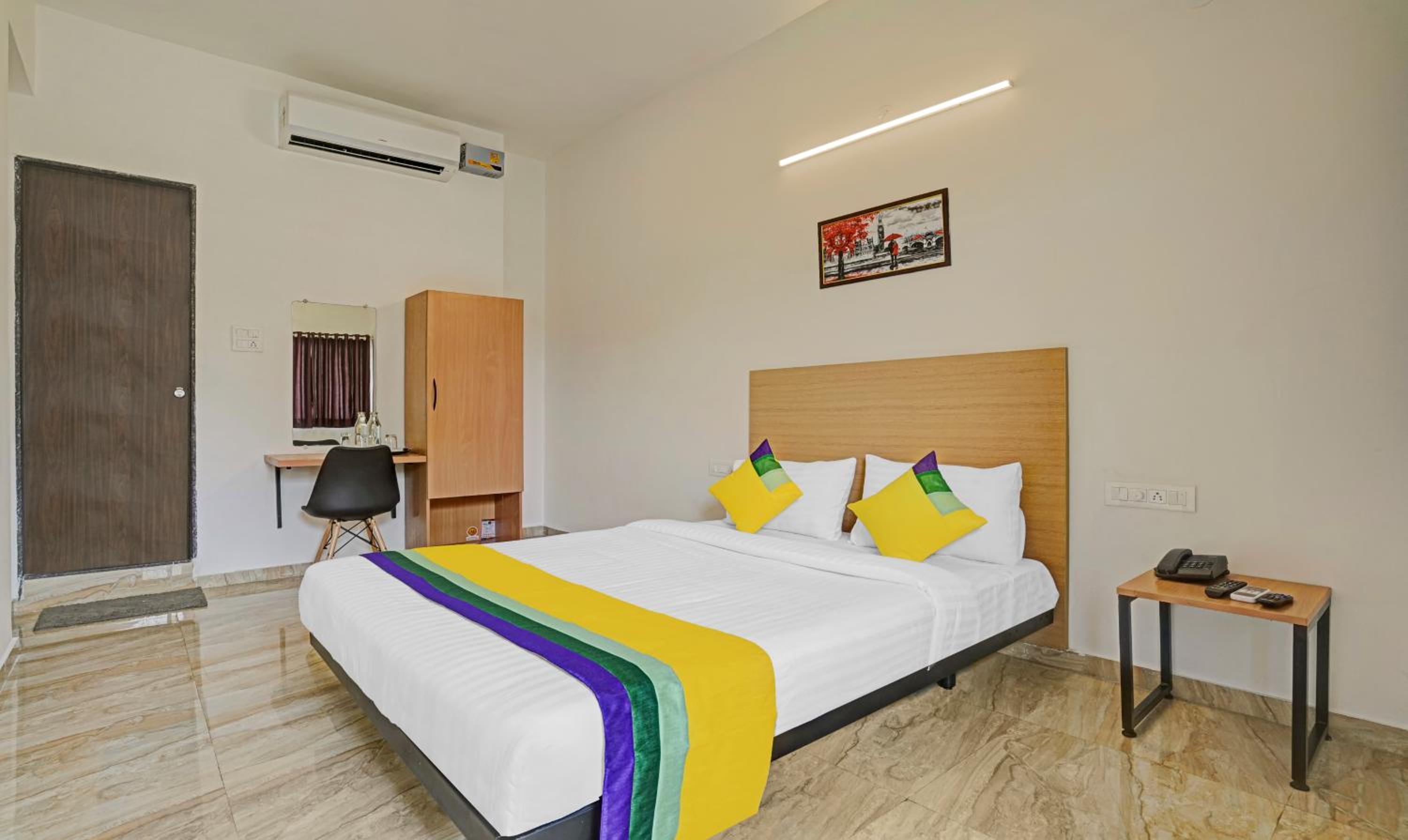 Standard Room - Photo 11