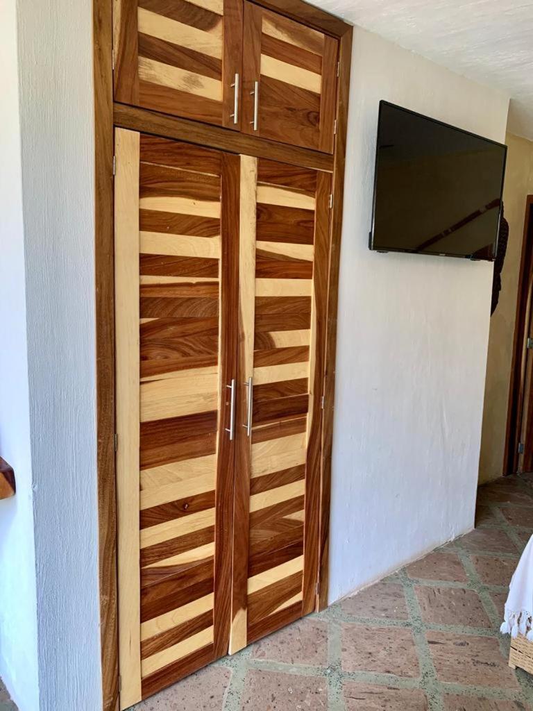 Standard Suite - Photo 2