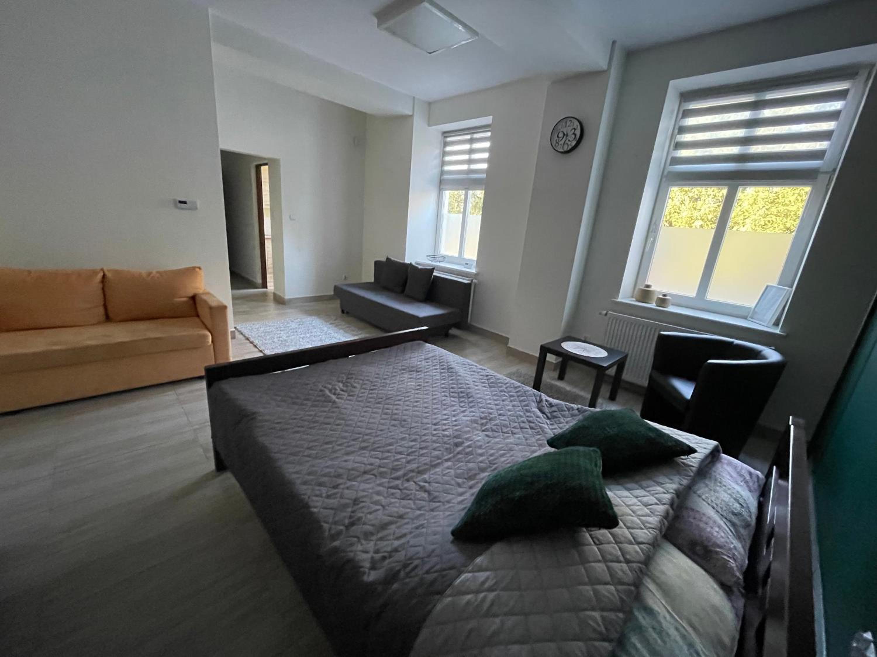 Apartment - Photo 3