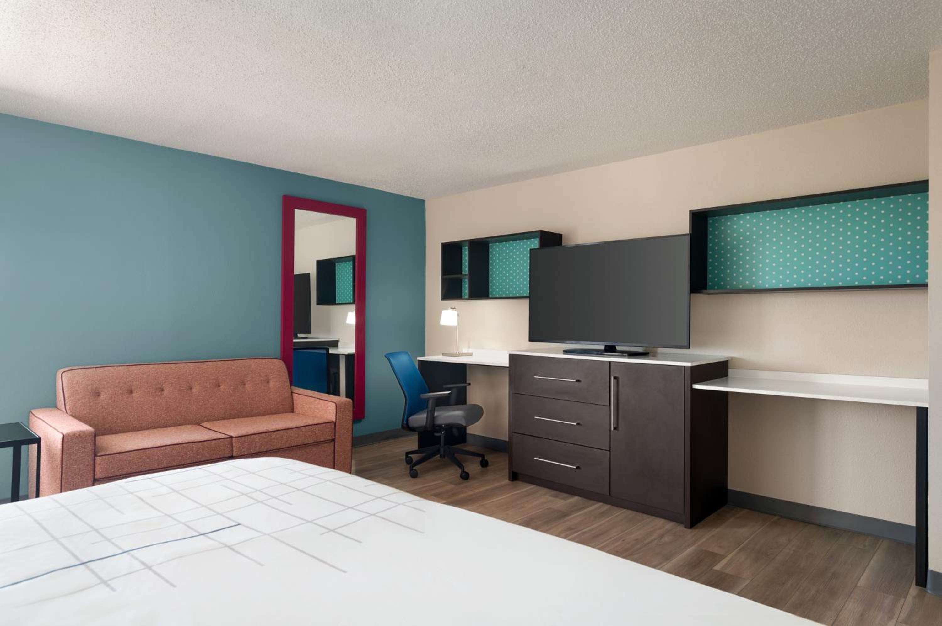 Executive King Room - Photo 10