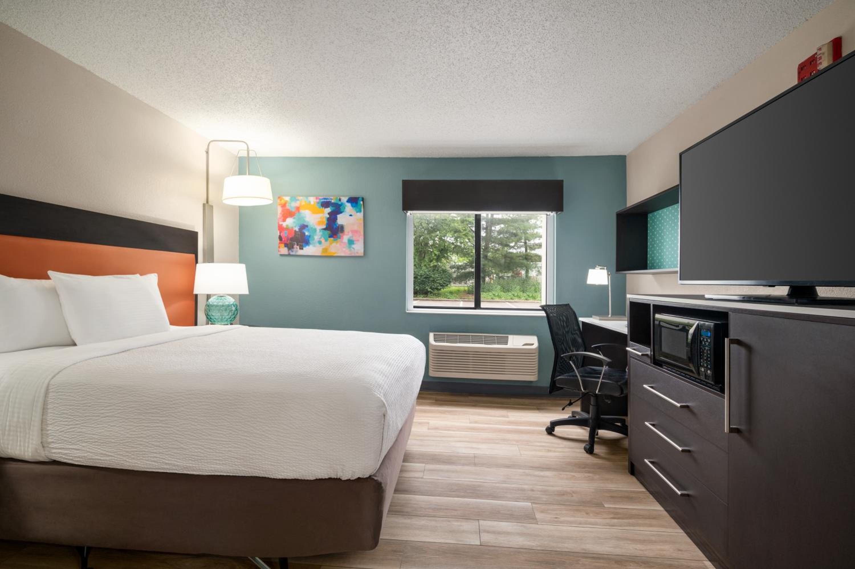 Double Room - Disability Access - Photo 10
