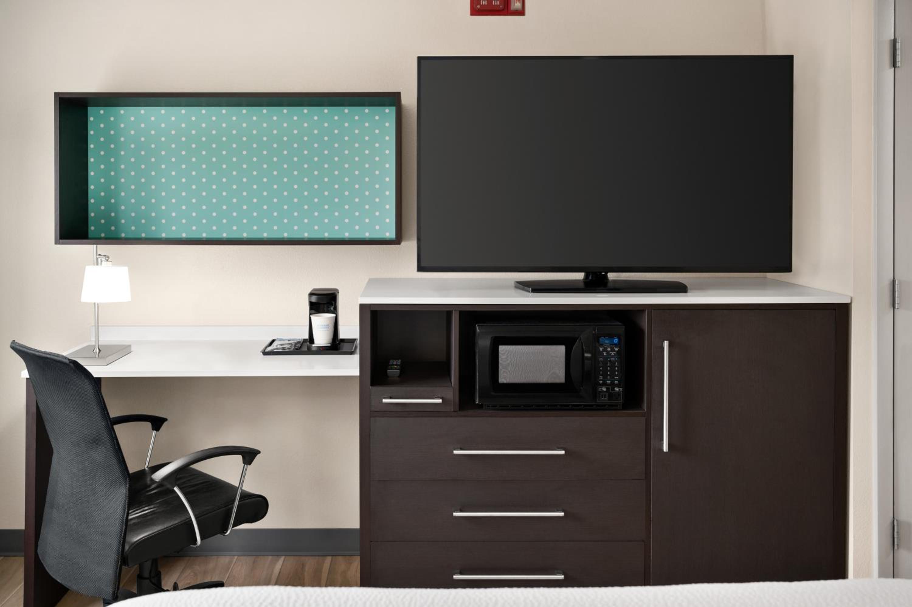 Double Room - Disability Access - Photo 9