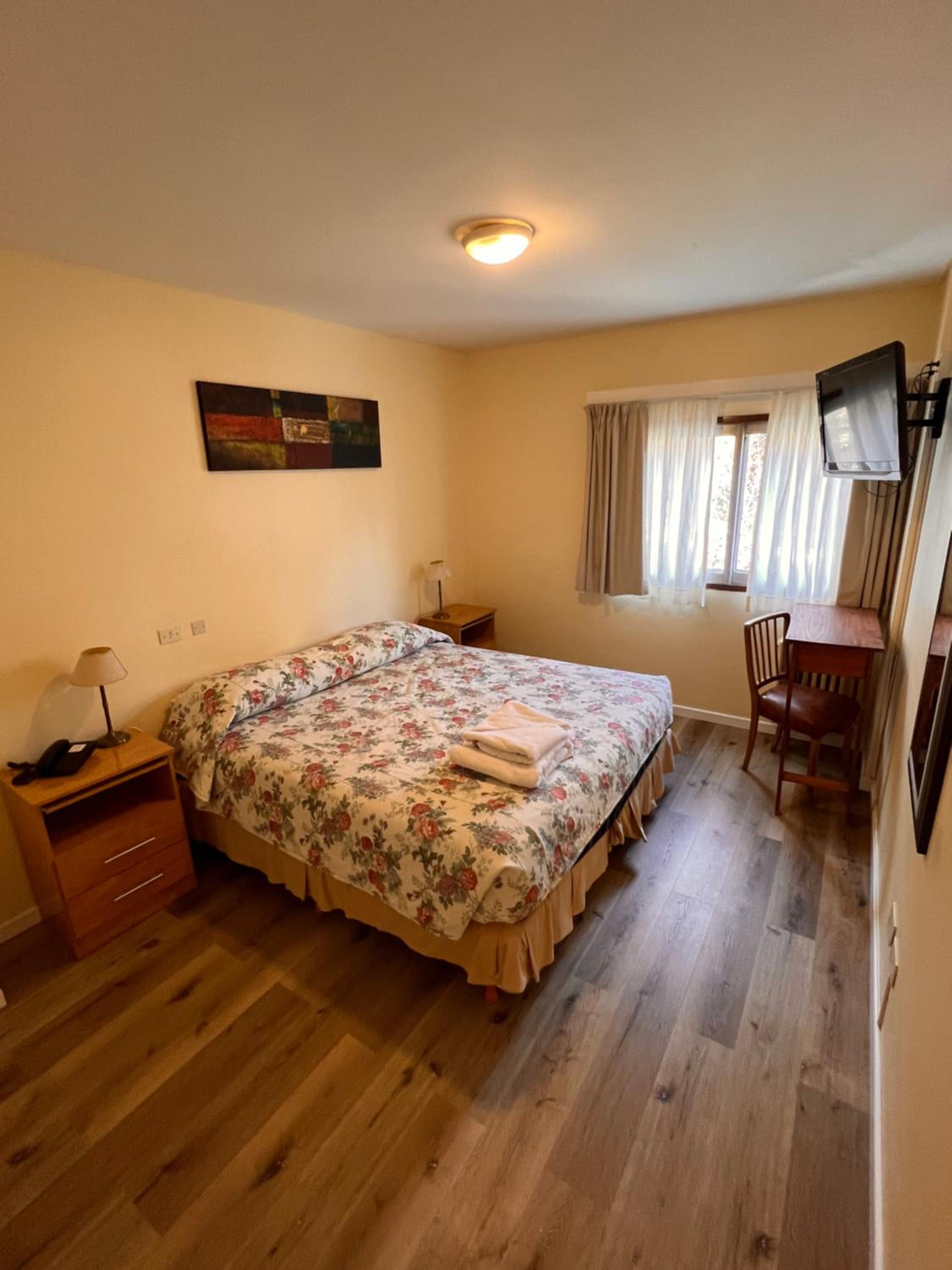 Double or Twin Room photo 1