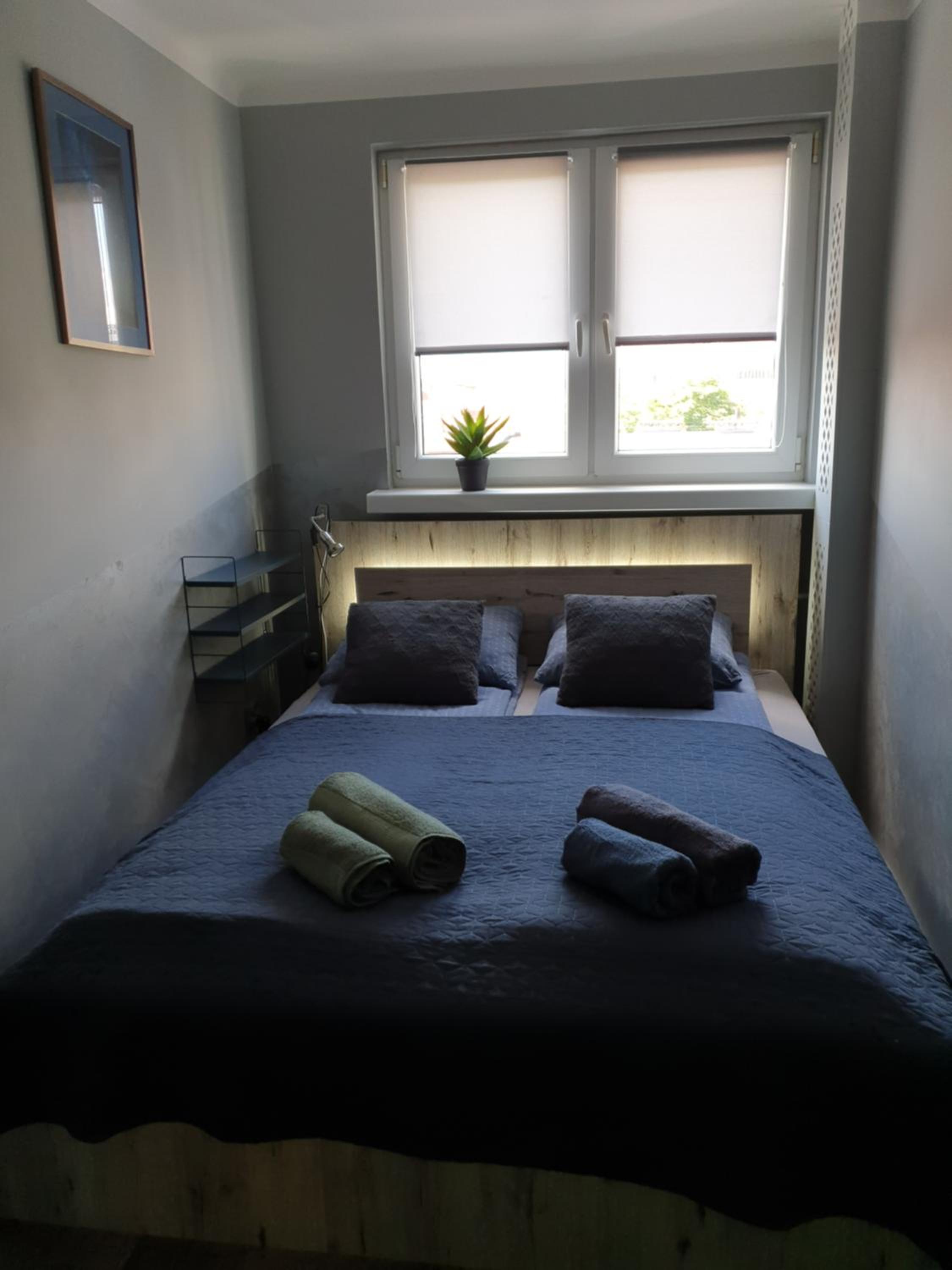 One-Bedroom Apartment - Photo 6