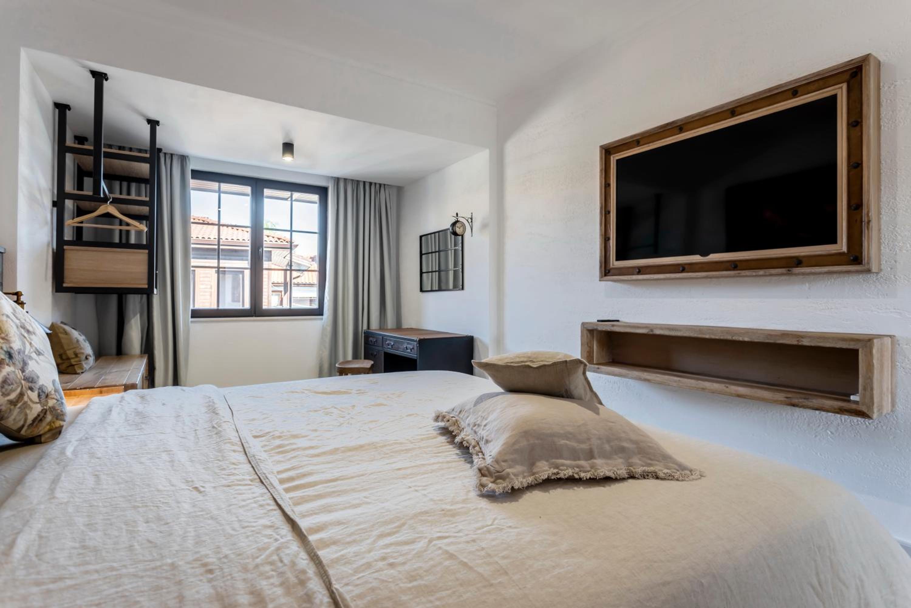 Standard Double Room - Photo 4