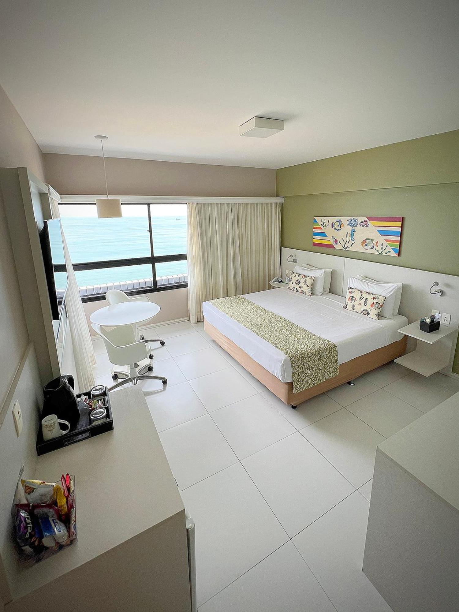 Premier Apartment thumbnail 6