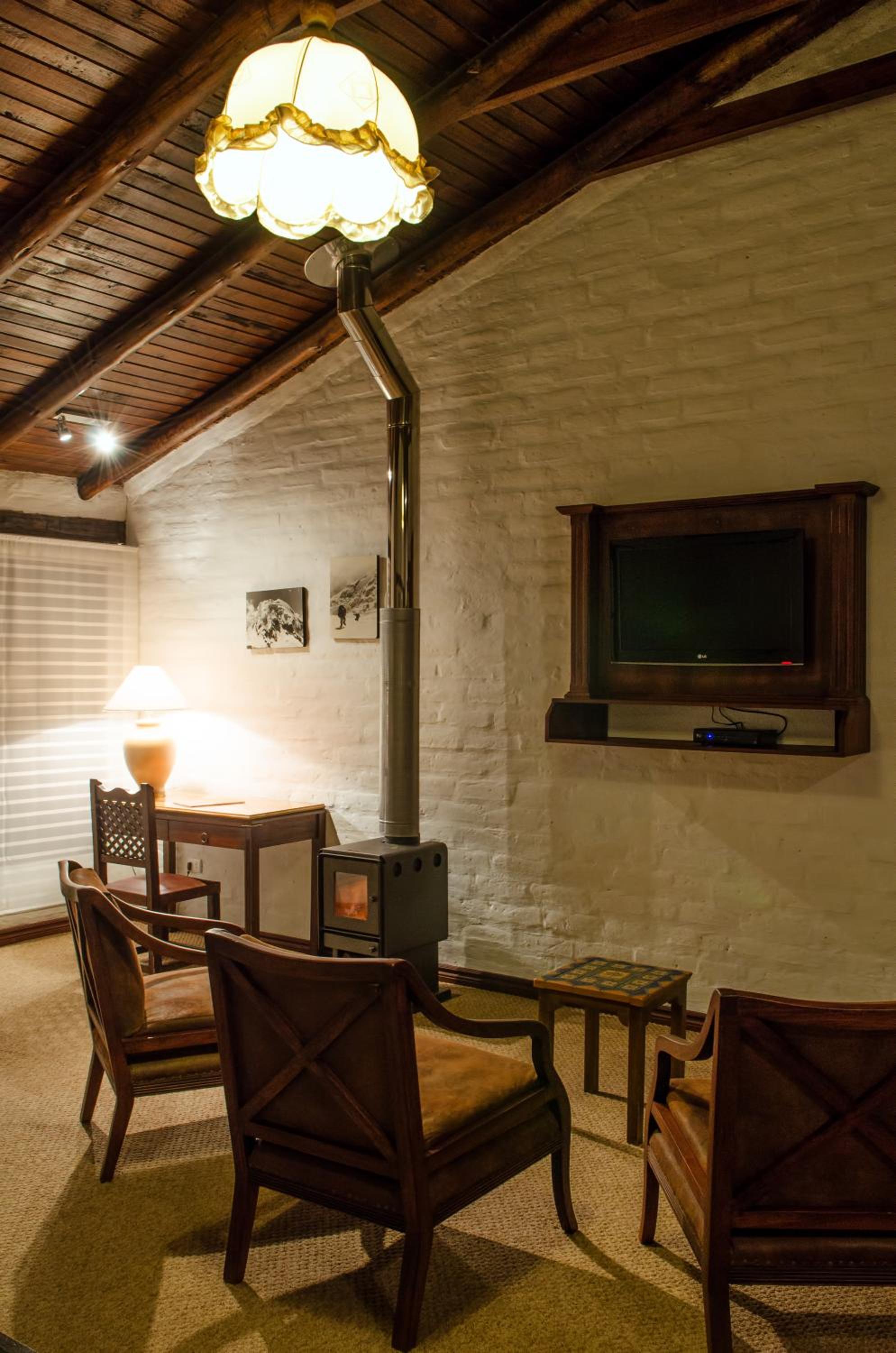 Double Room - Photo 4