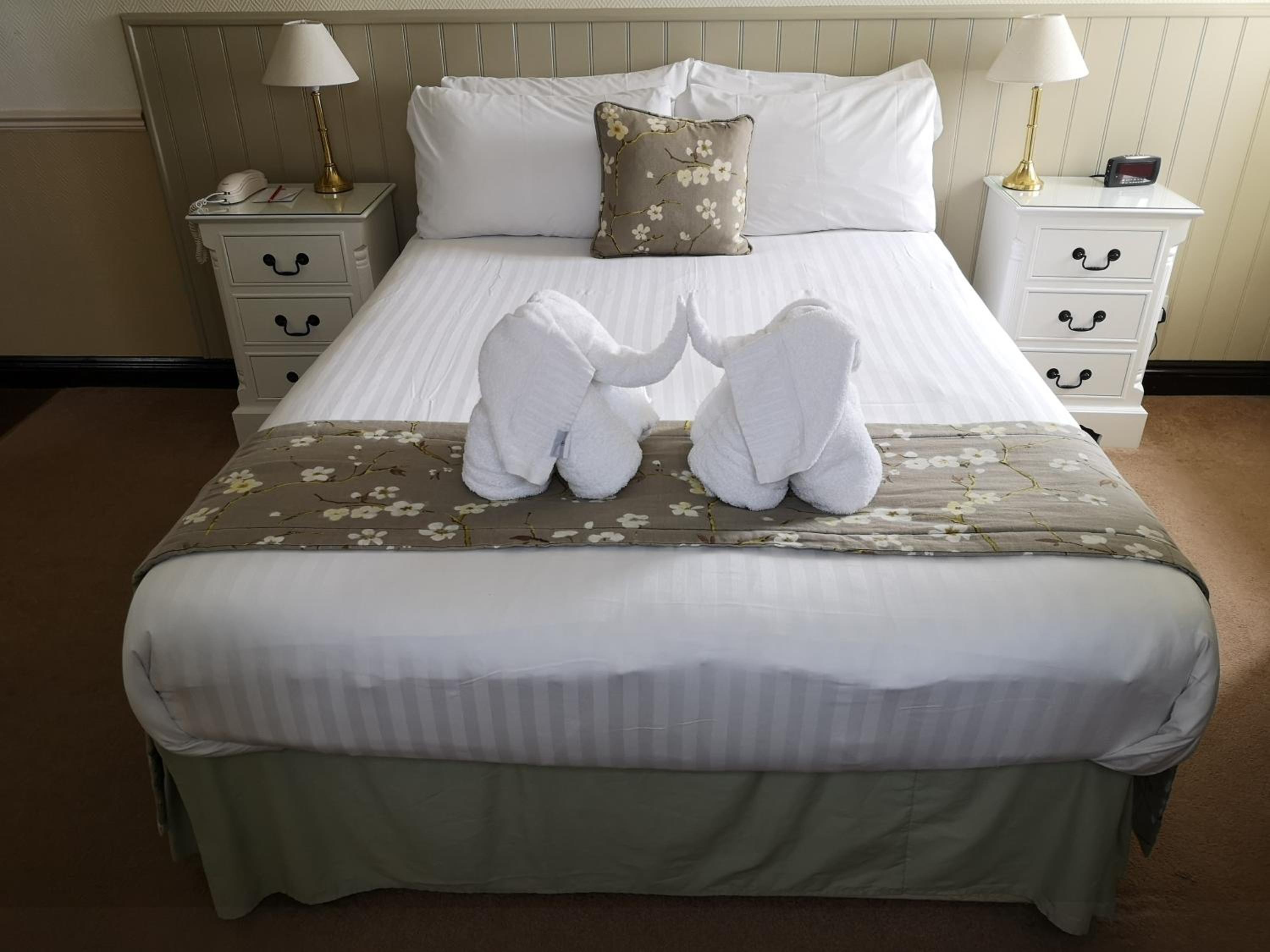 Small Double Room - Non-Smoking - Annex