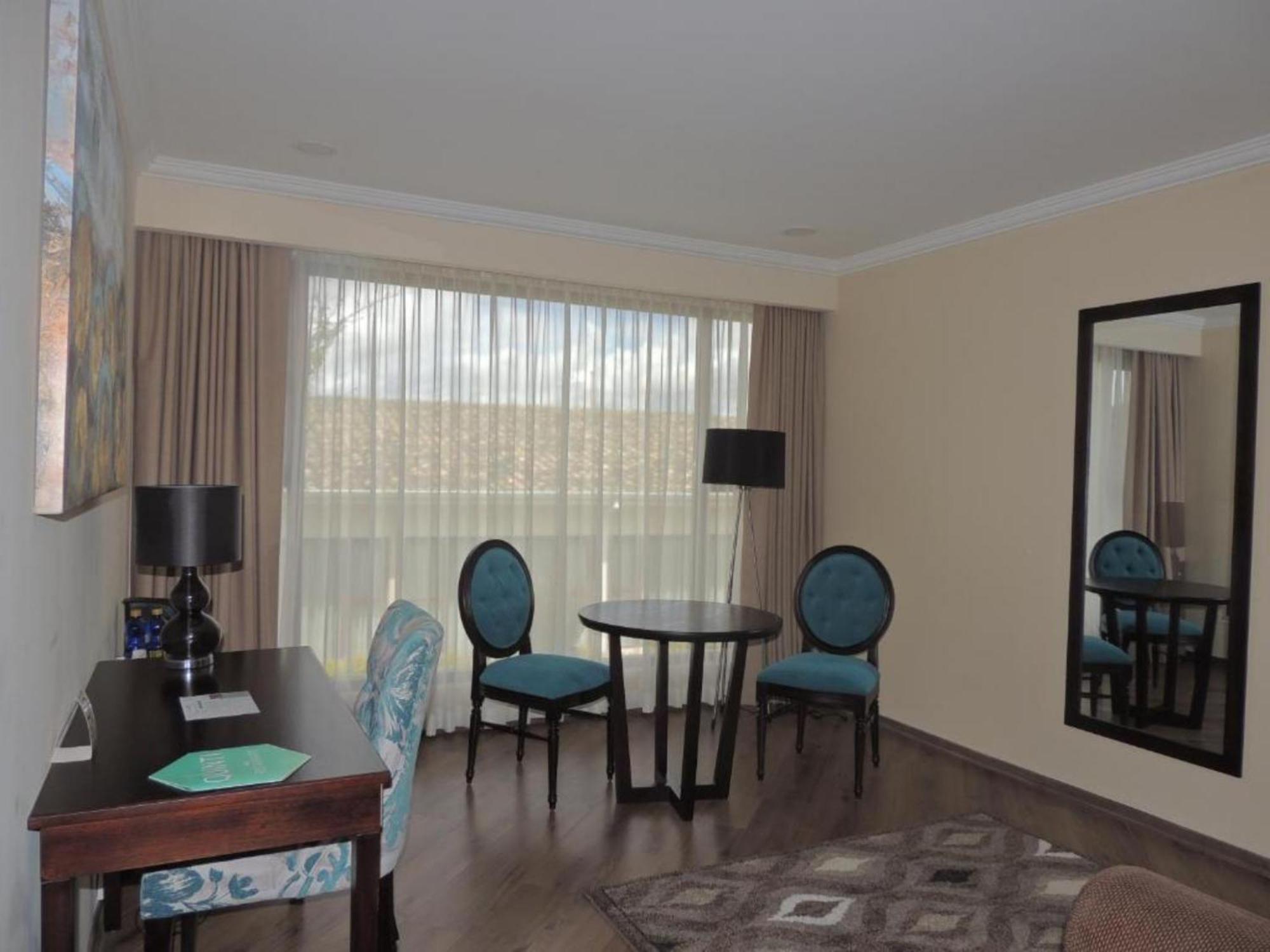 King Suite photo 2
