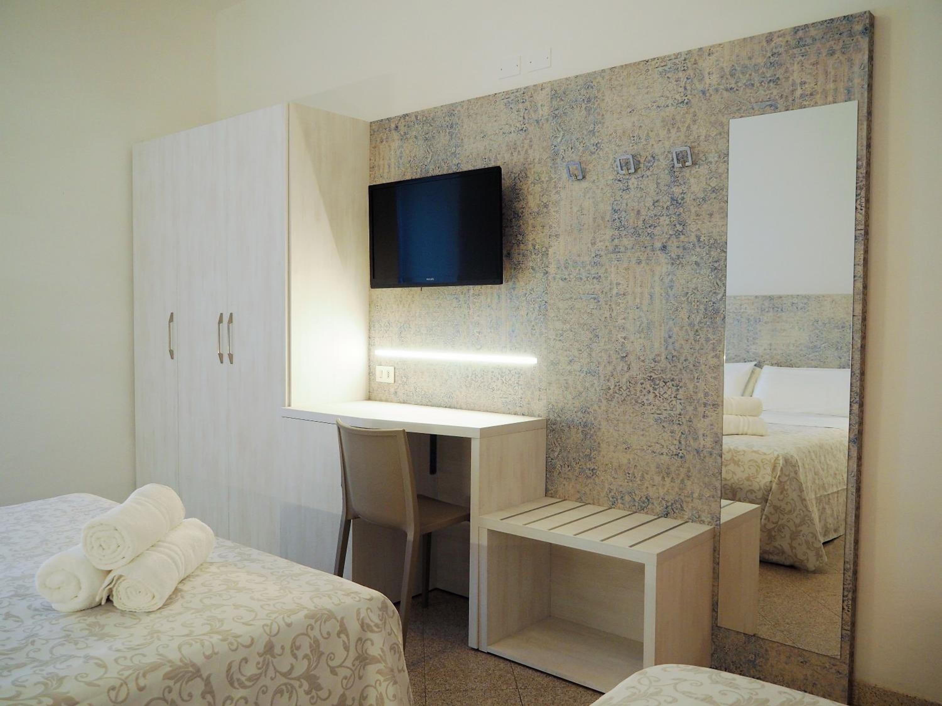 Quadruple Room with Sea View photo 2
