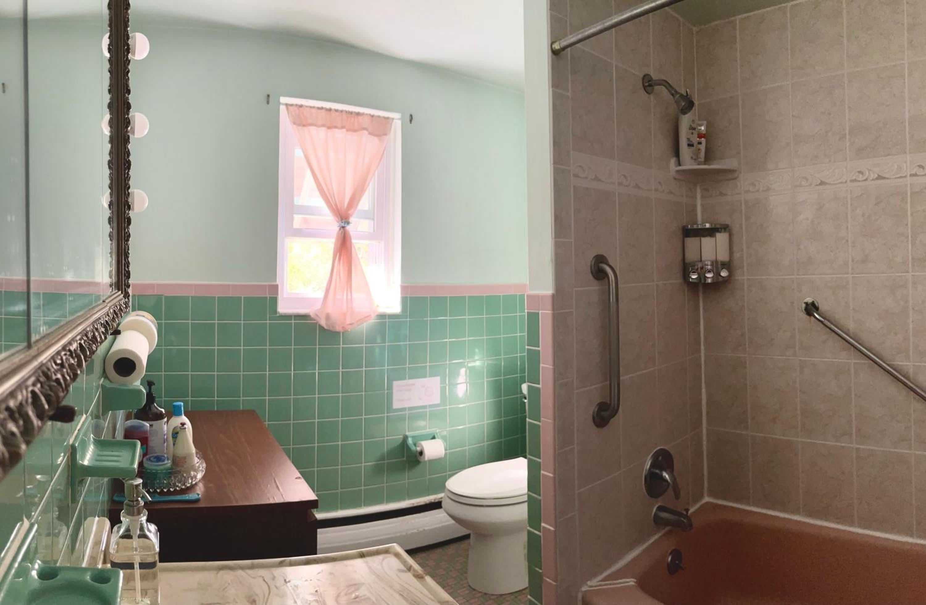 Double Room with Shared Bathroom photo 3