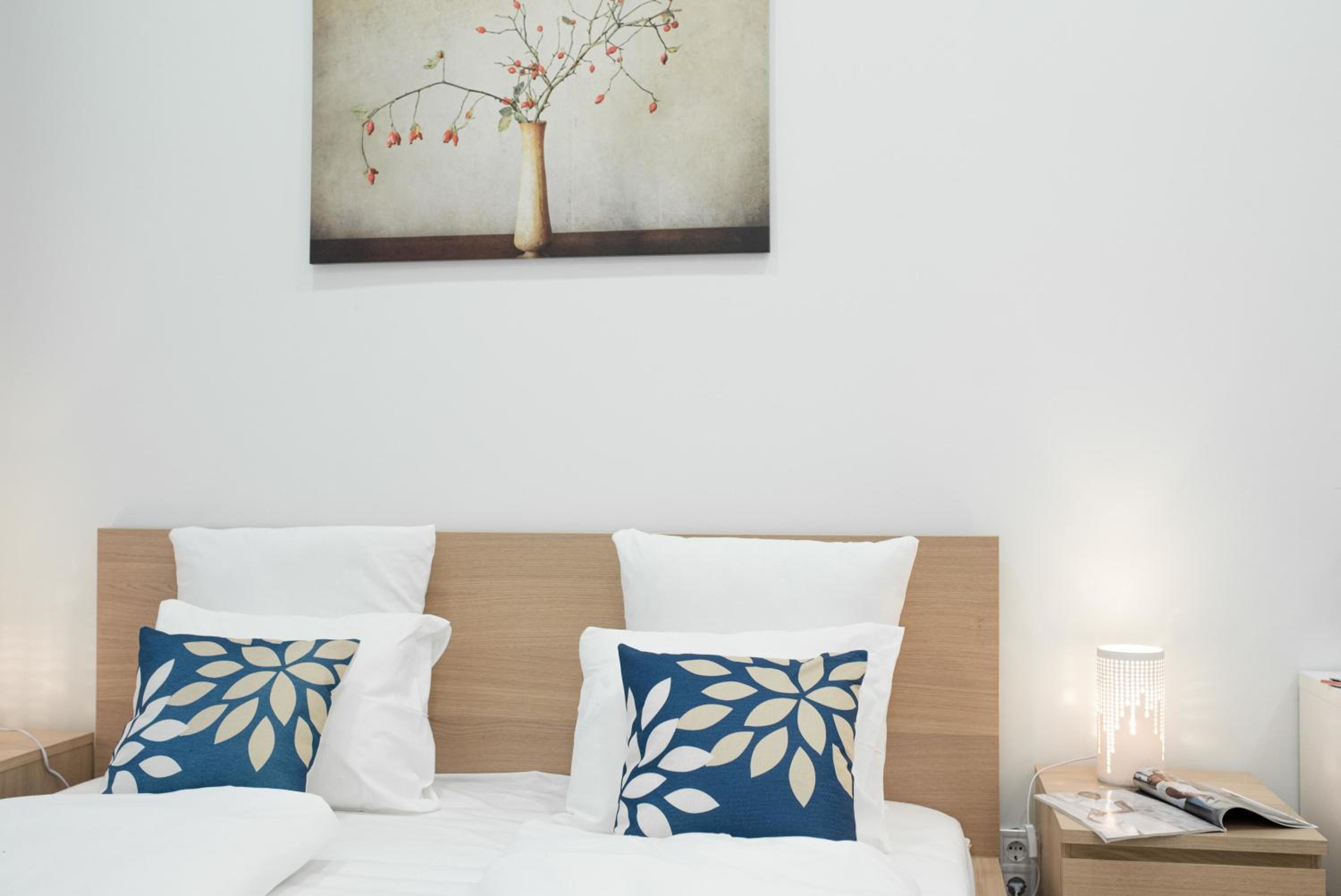 Apartment - Photo 9