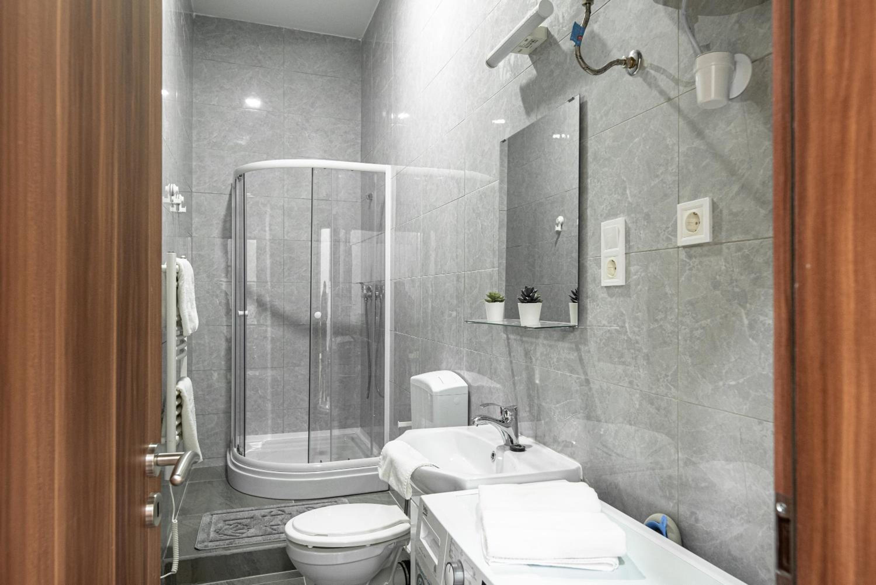 Apartment - Photo 18