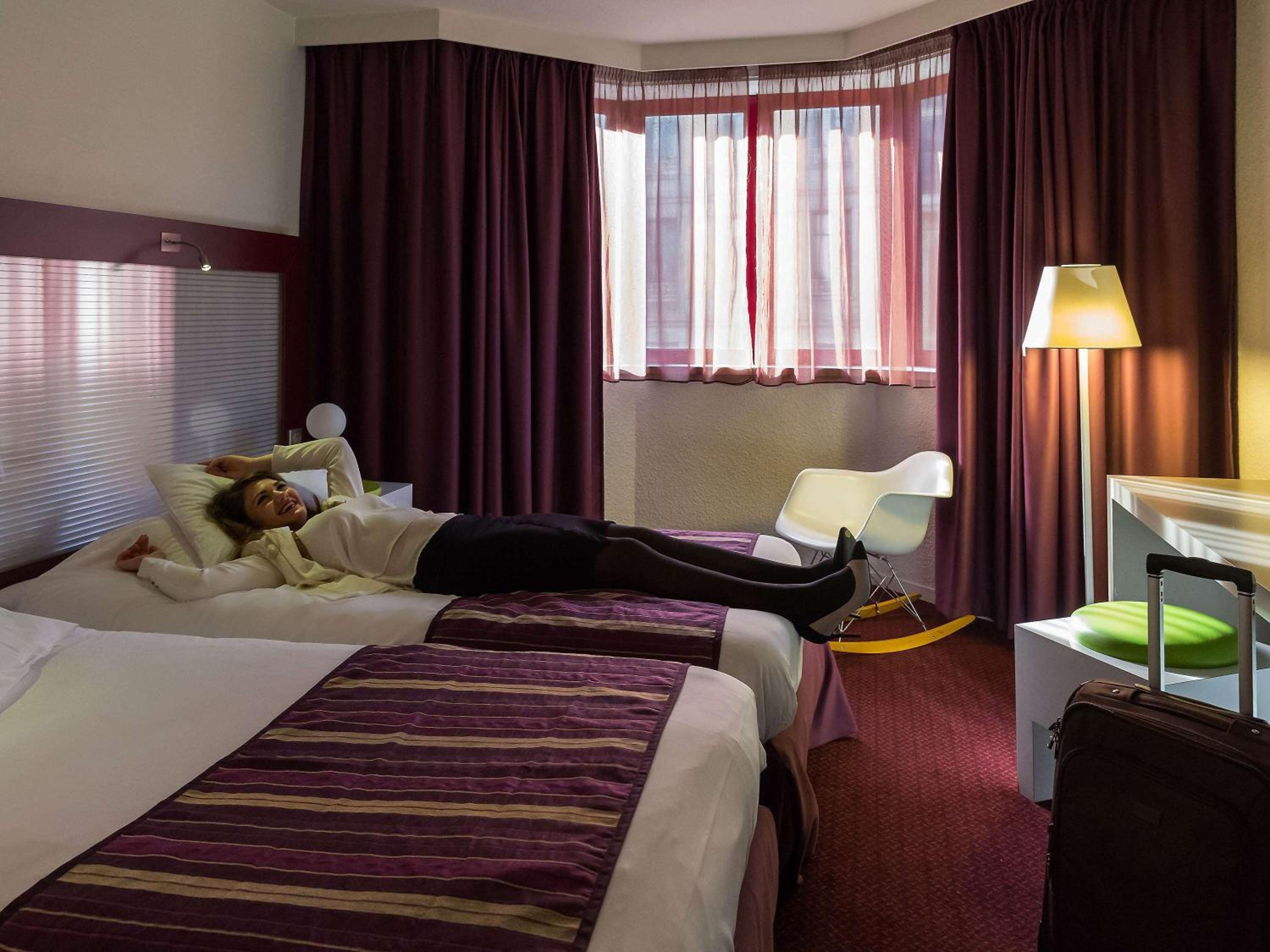 Classic Twin Room - Photo 12