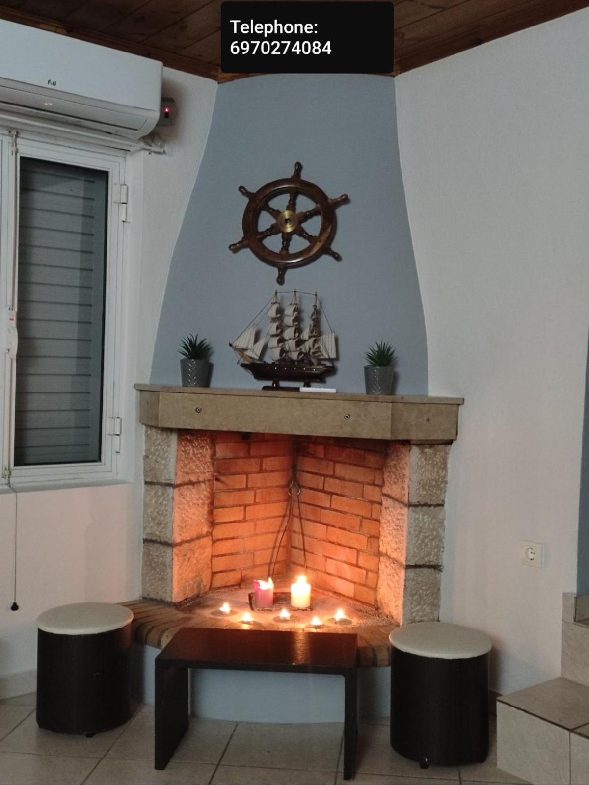 One-Bedroom Apartment - Photo 6