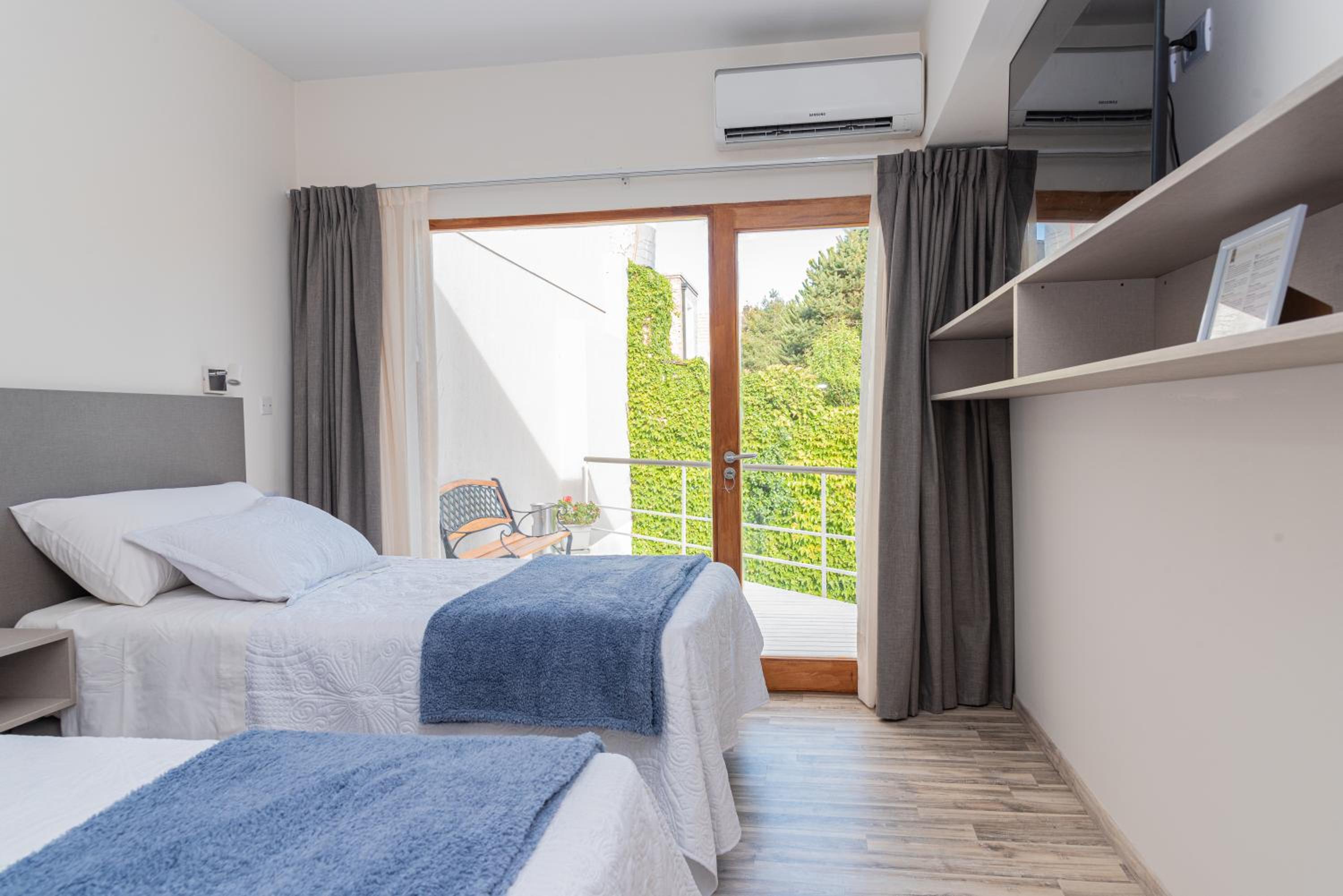 Twin Room With Terrace photo 2