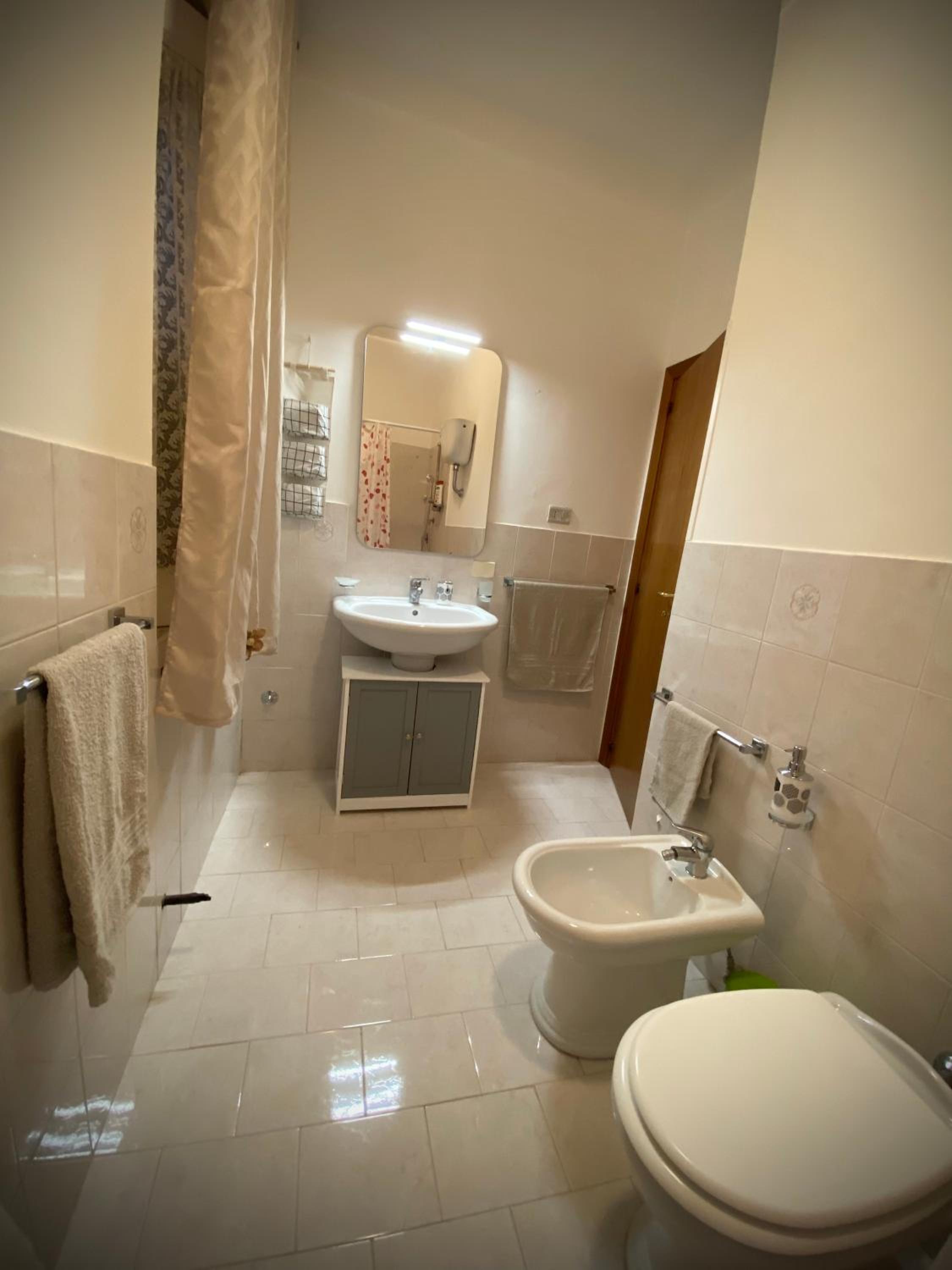 Apartment - Ground Floor photo 2