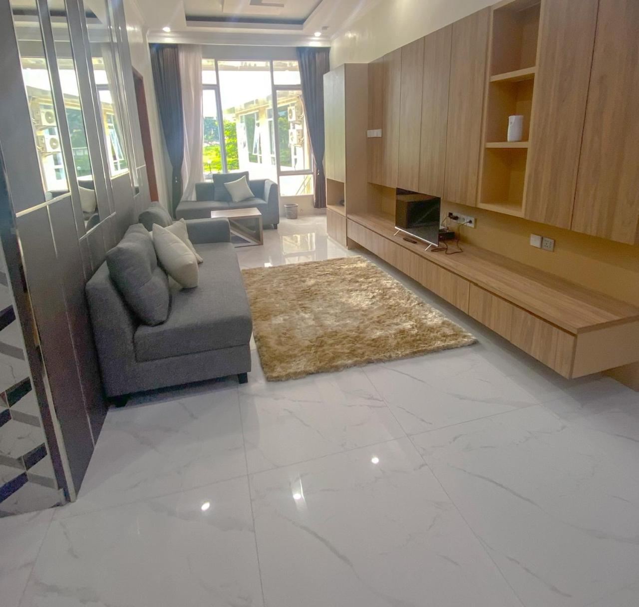 Two-Bedroom Apartment - Photo 4