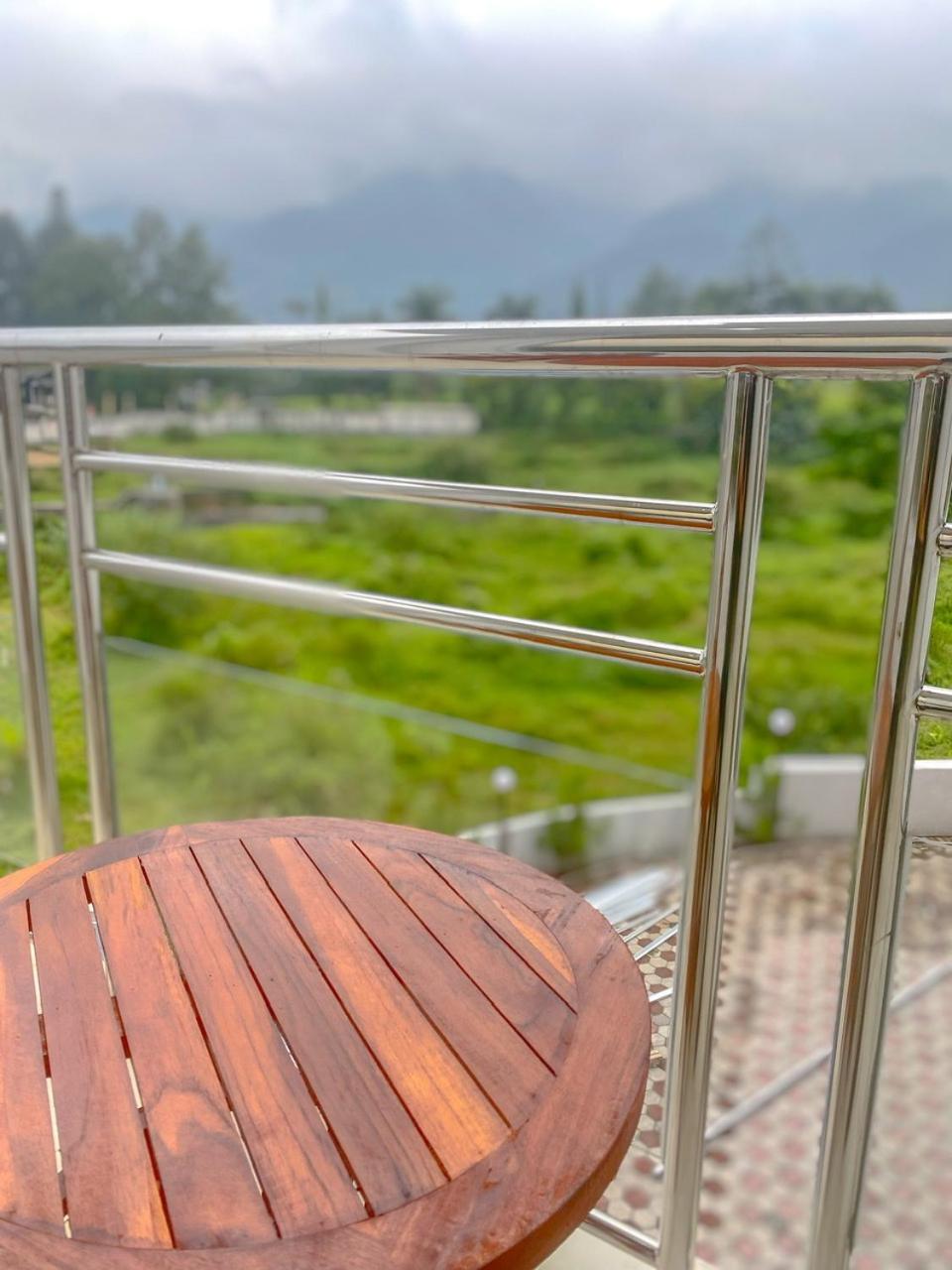 Apartment with Mountain View - Photo 26