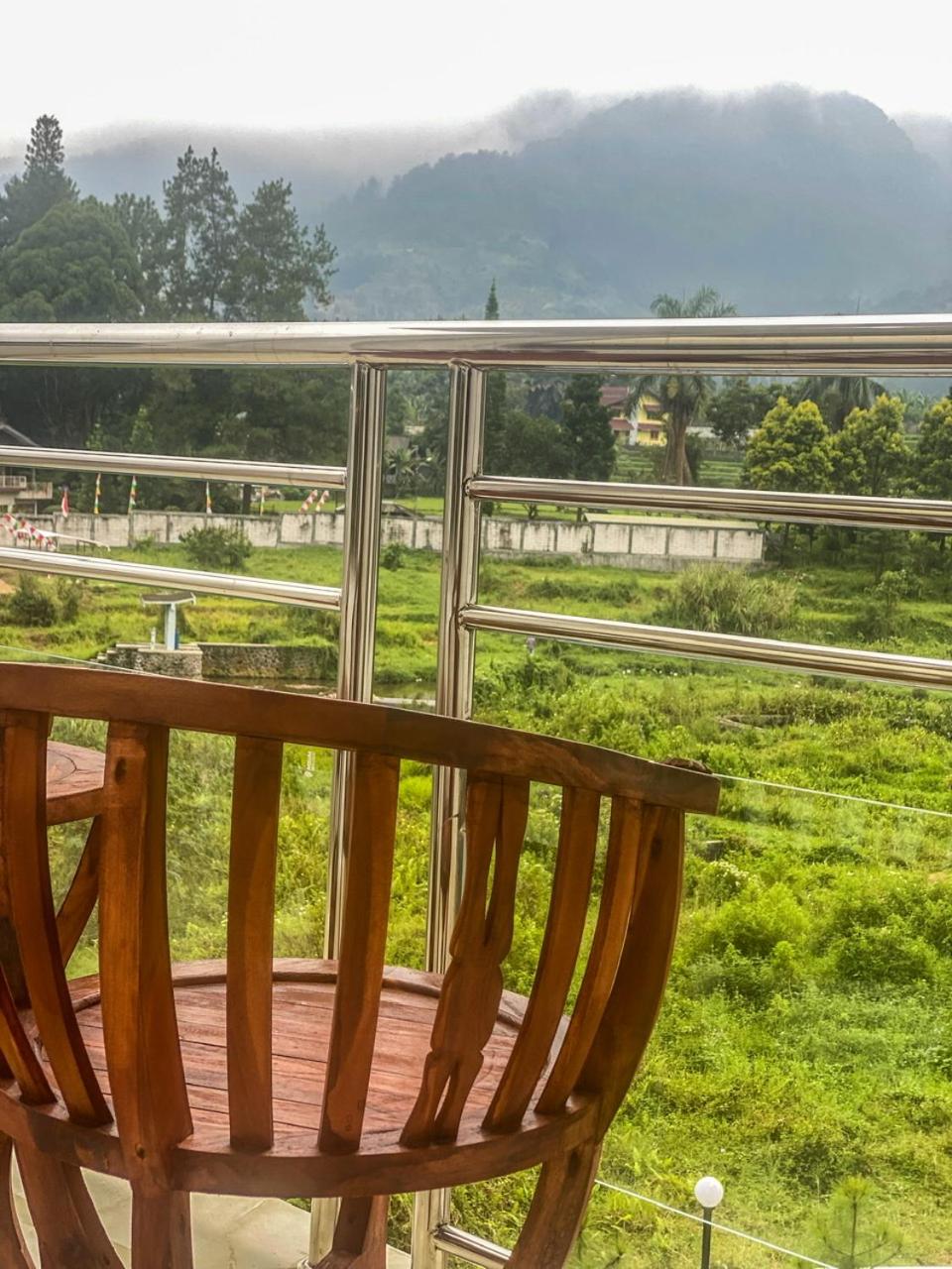 Apartment with Mountain View - Photo 16