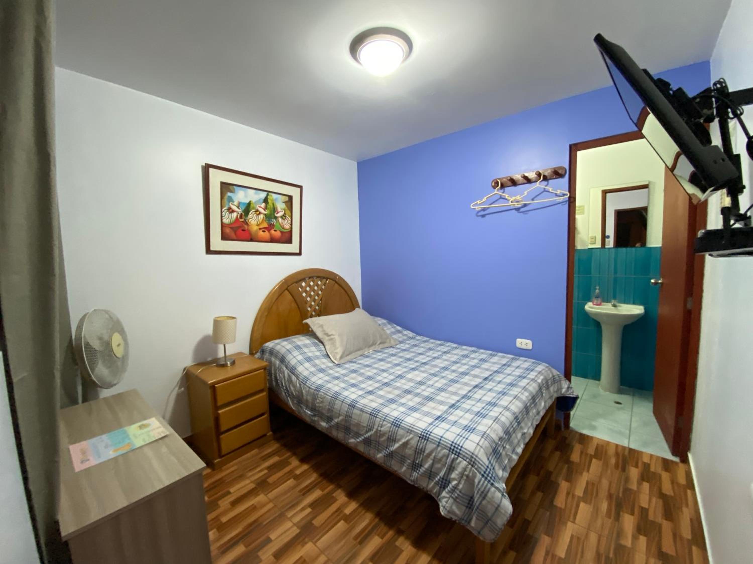 Double Room with Private Bathroom photo 1
