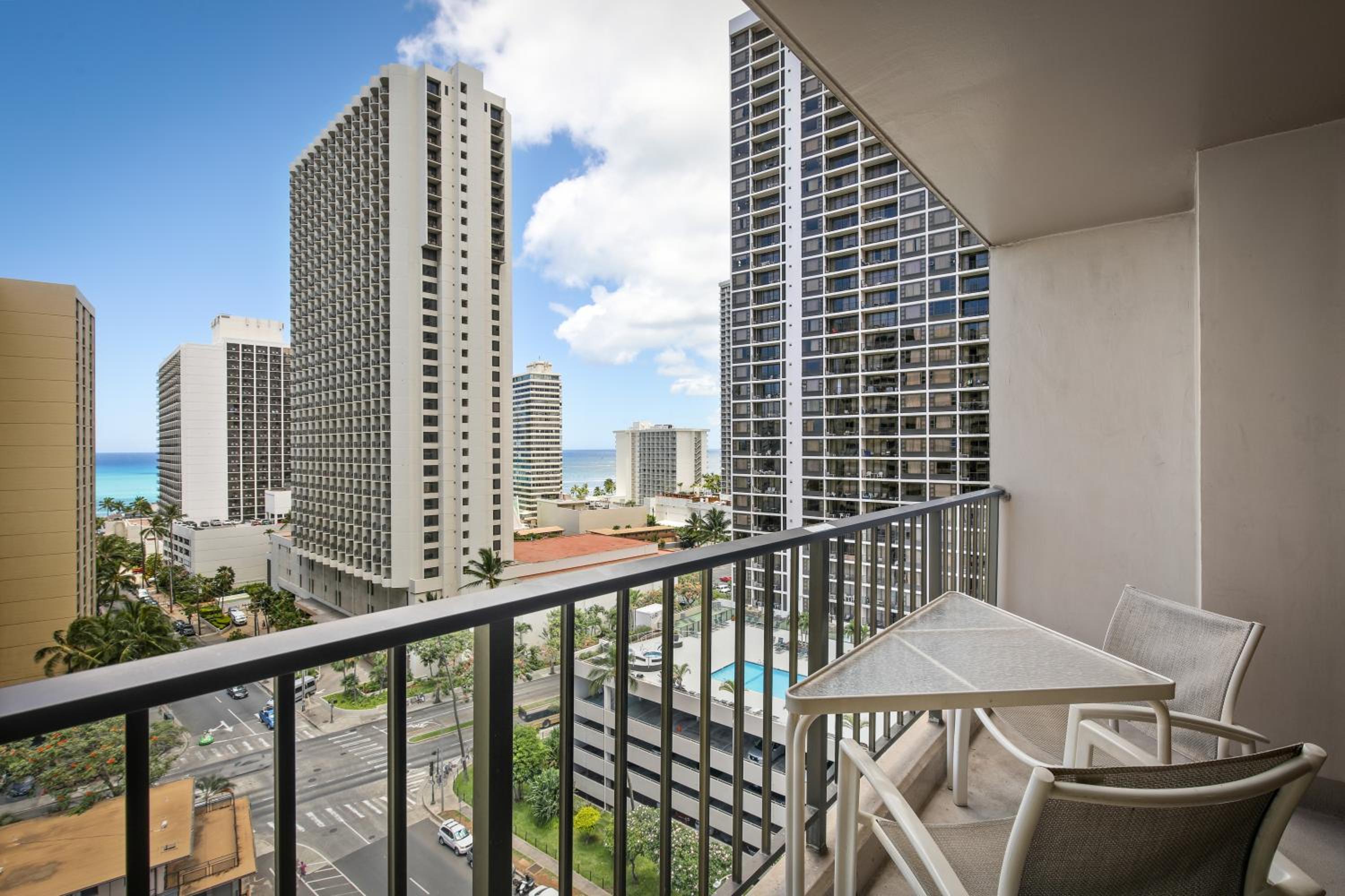 One-Bedroom Suite with Partial Ocean View