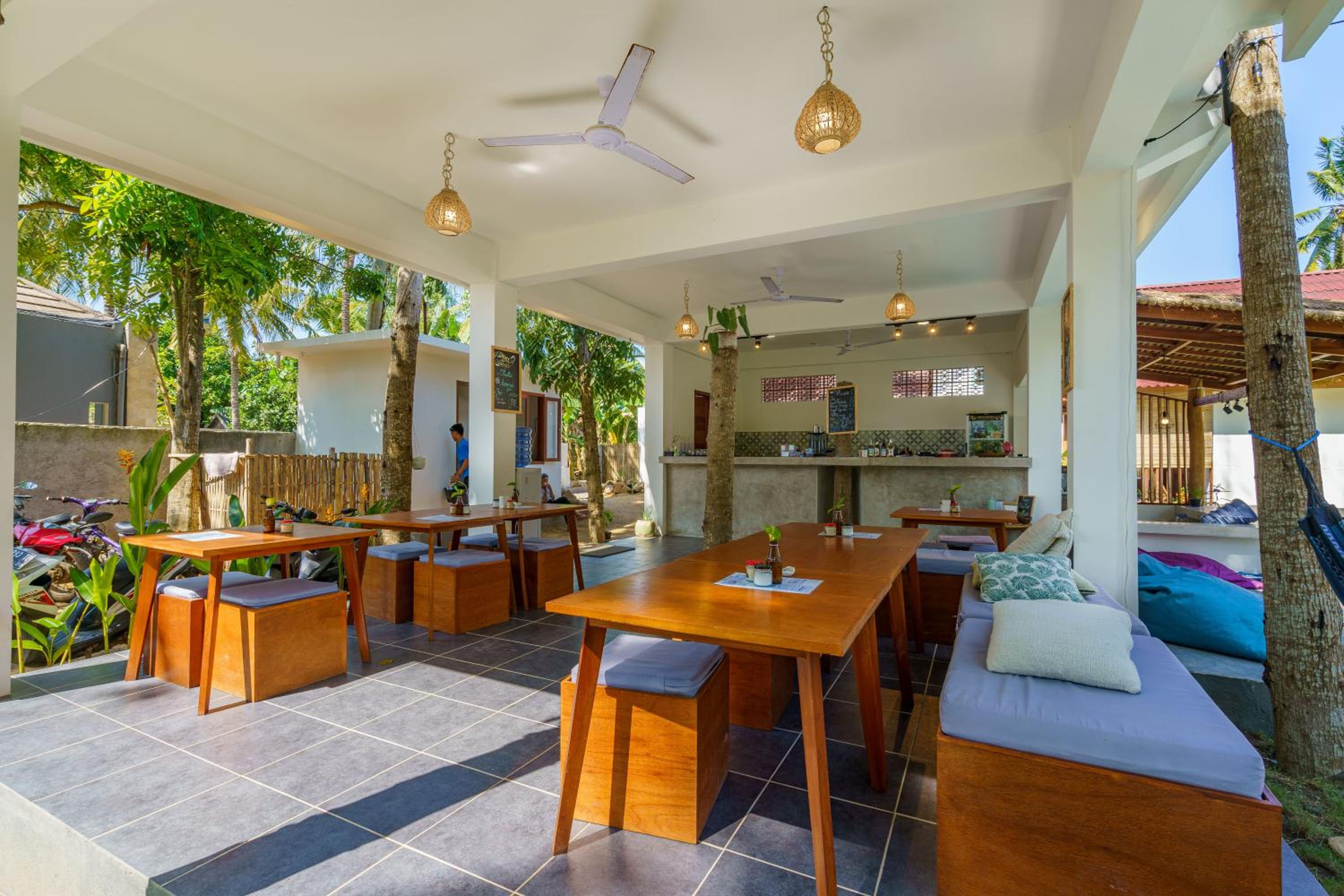 Bungalow with Garden View - Photo 24