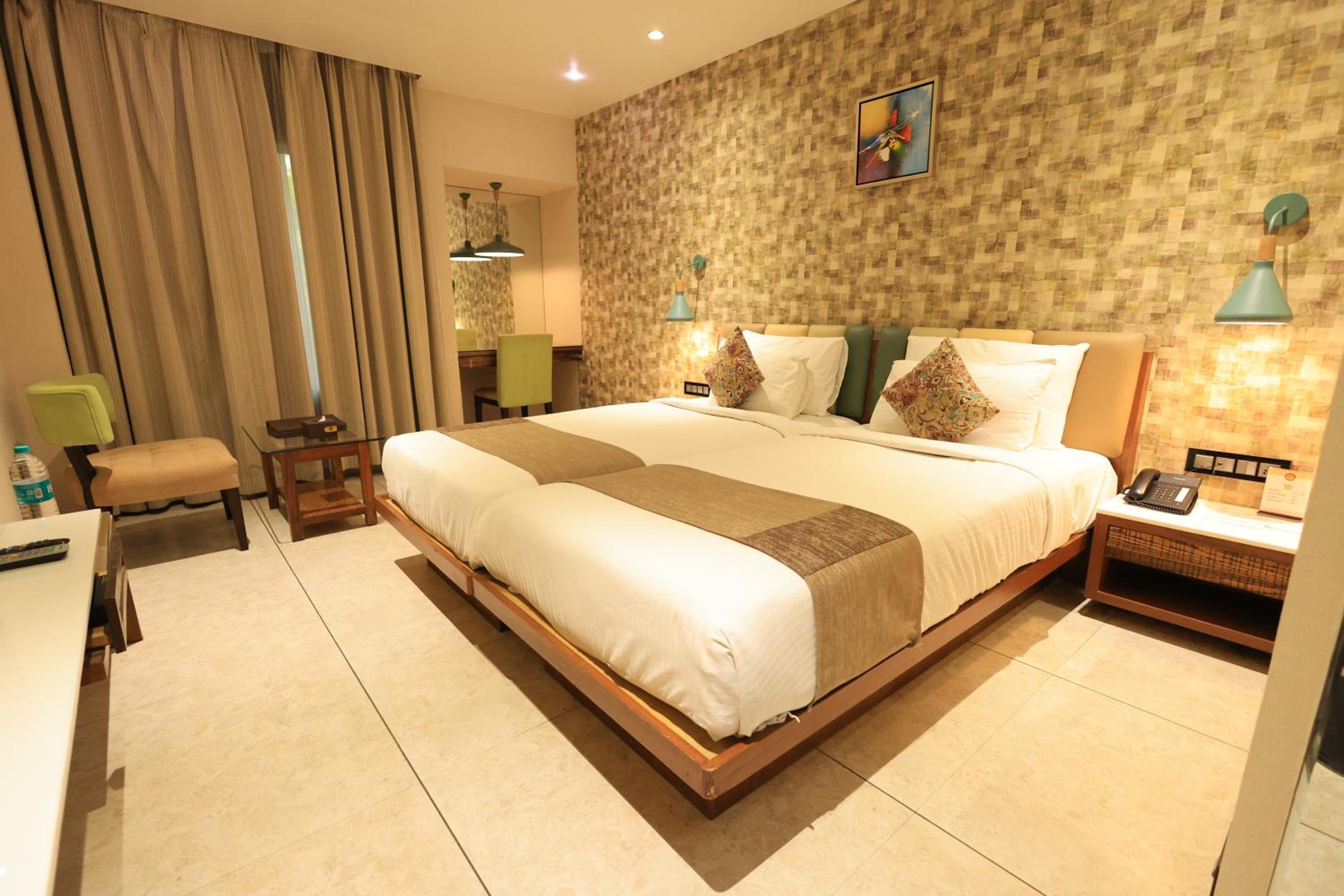 Deluxe Twin Room