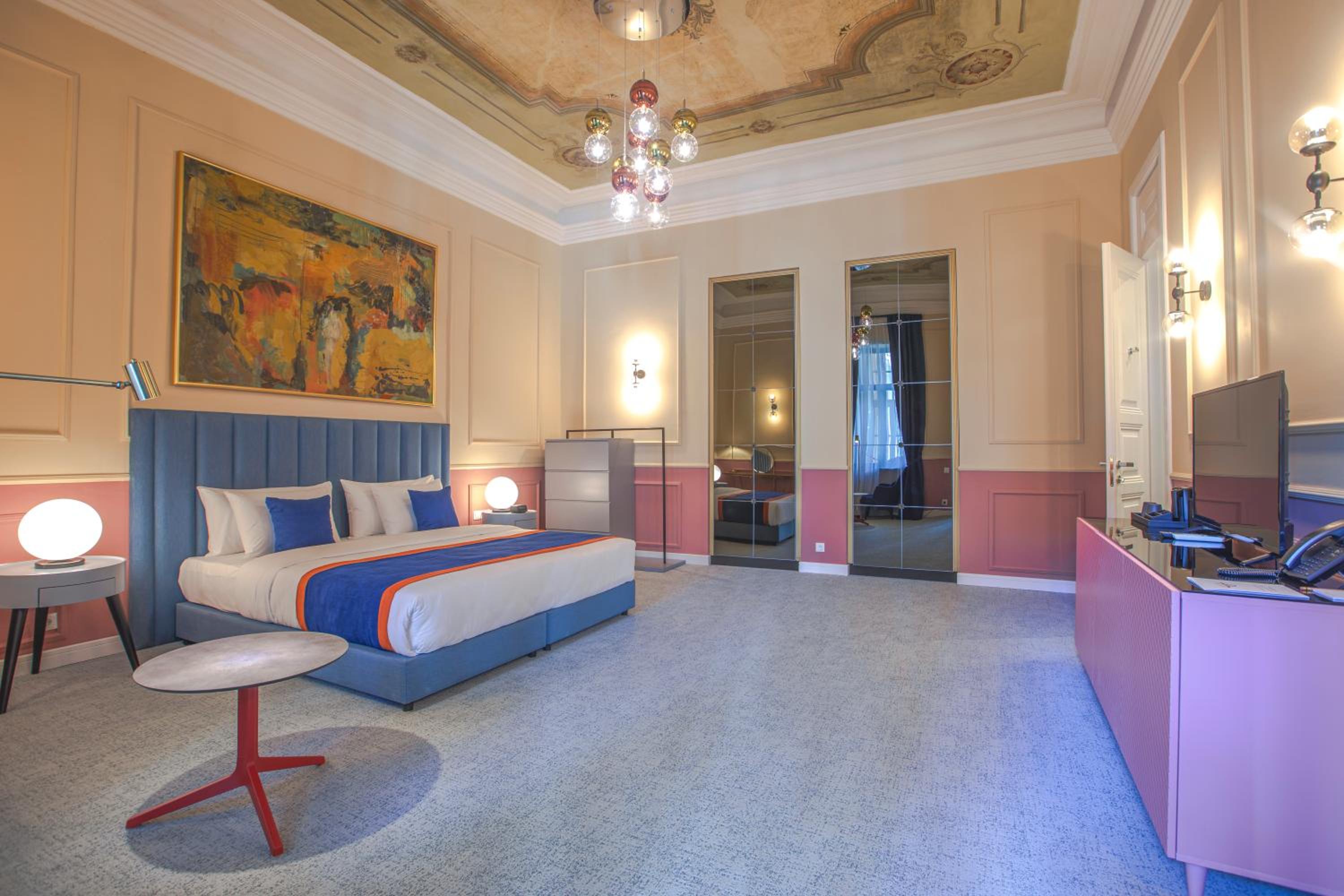 Superior Deluxe Double or Twin Room  - Photo 1