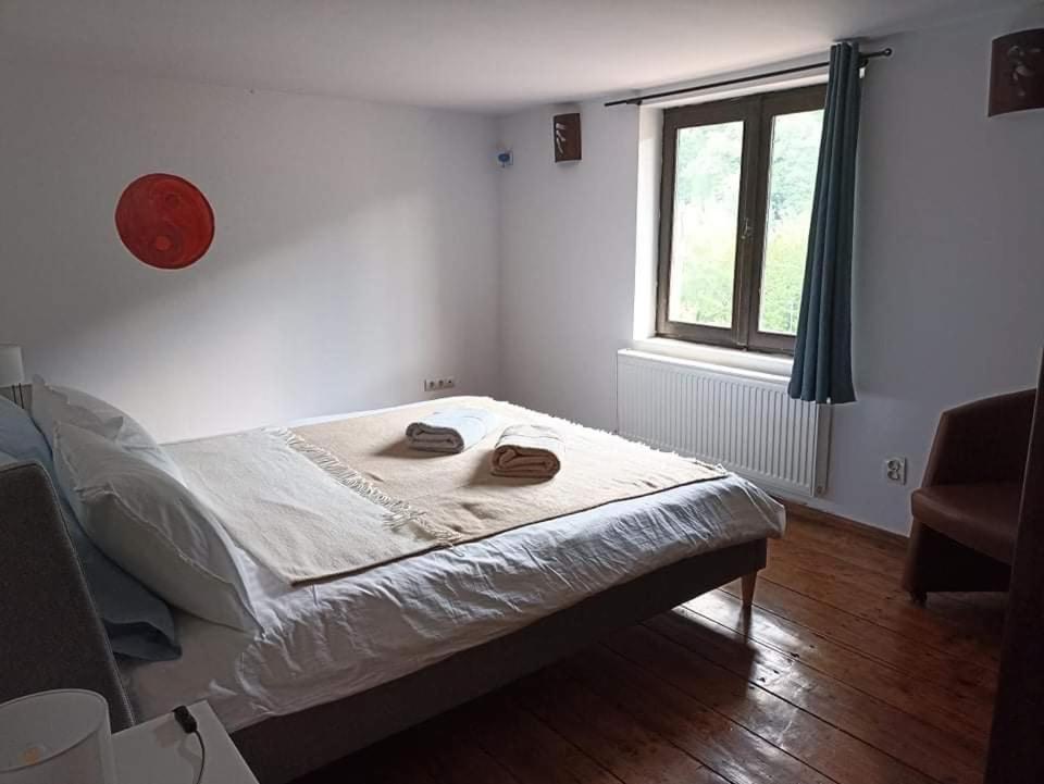 Large Double Room photo 1