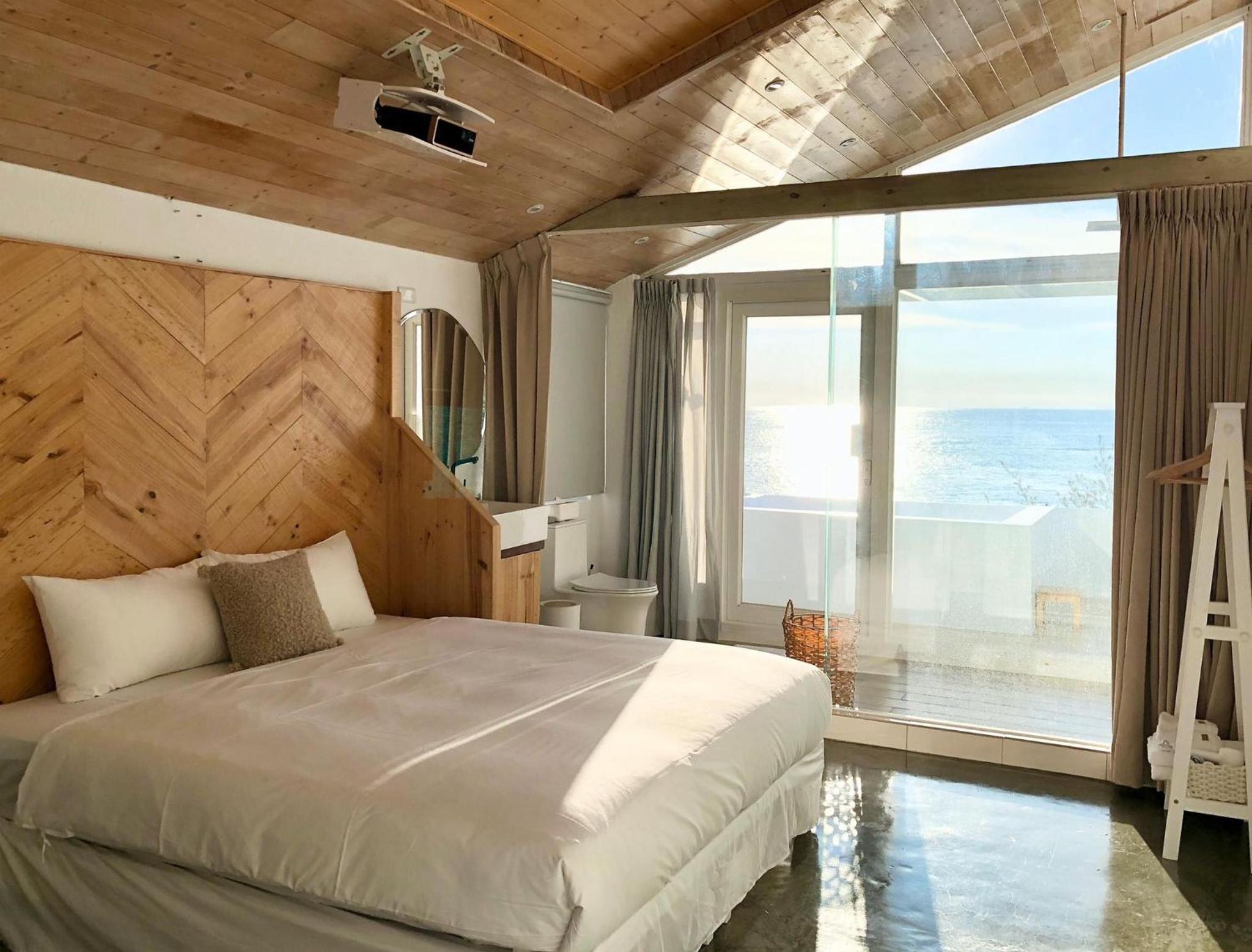Double Room with Sea View photo 3