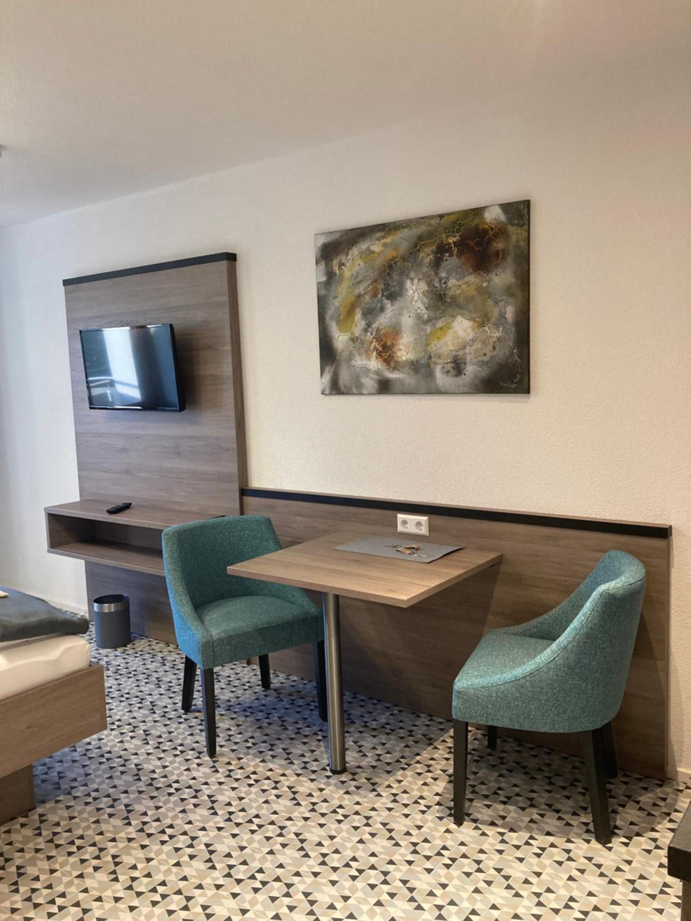 Superior One-Bedroom Apartment with Balcony