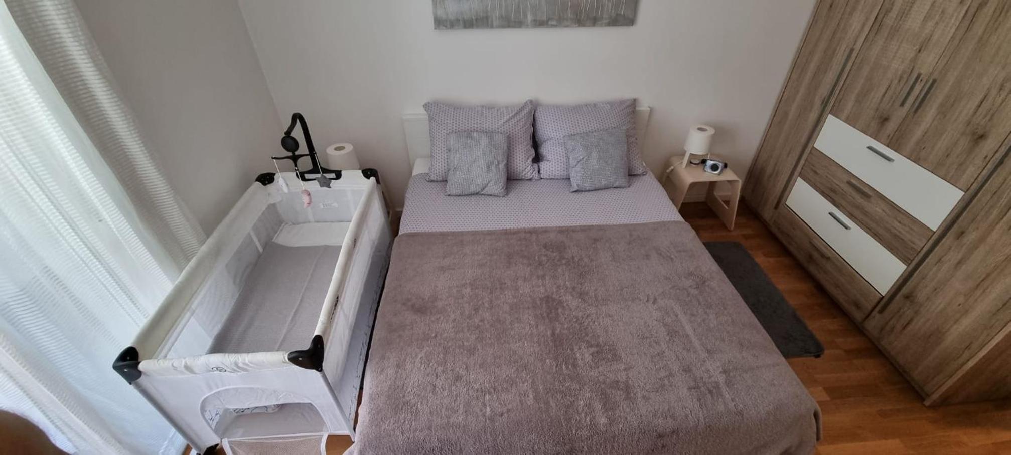 One-Bedroom Apartment - Photo 15