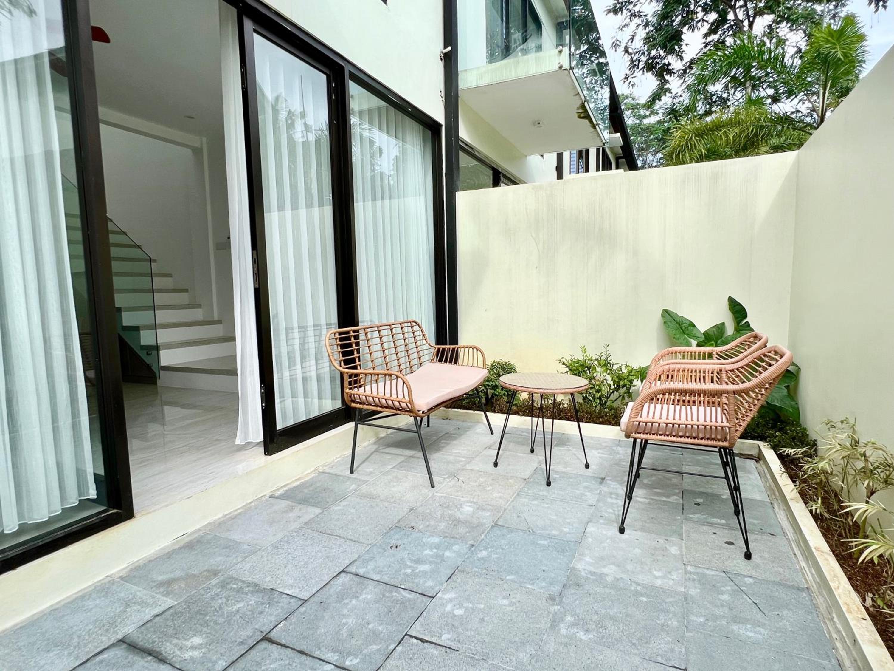 Three-Bedroom Villa photo 2
