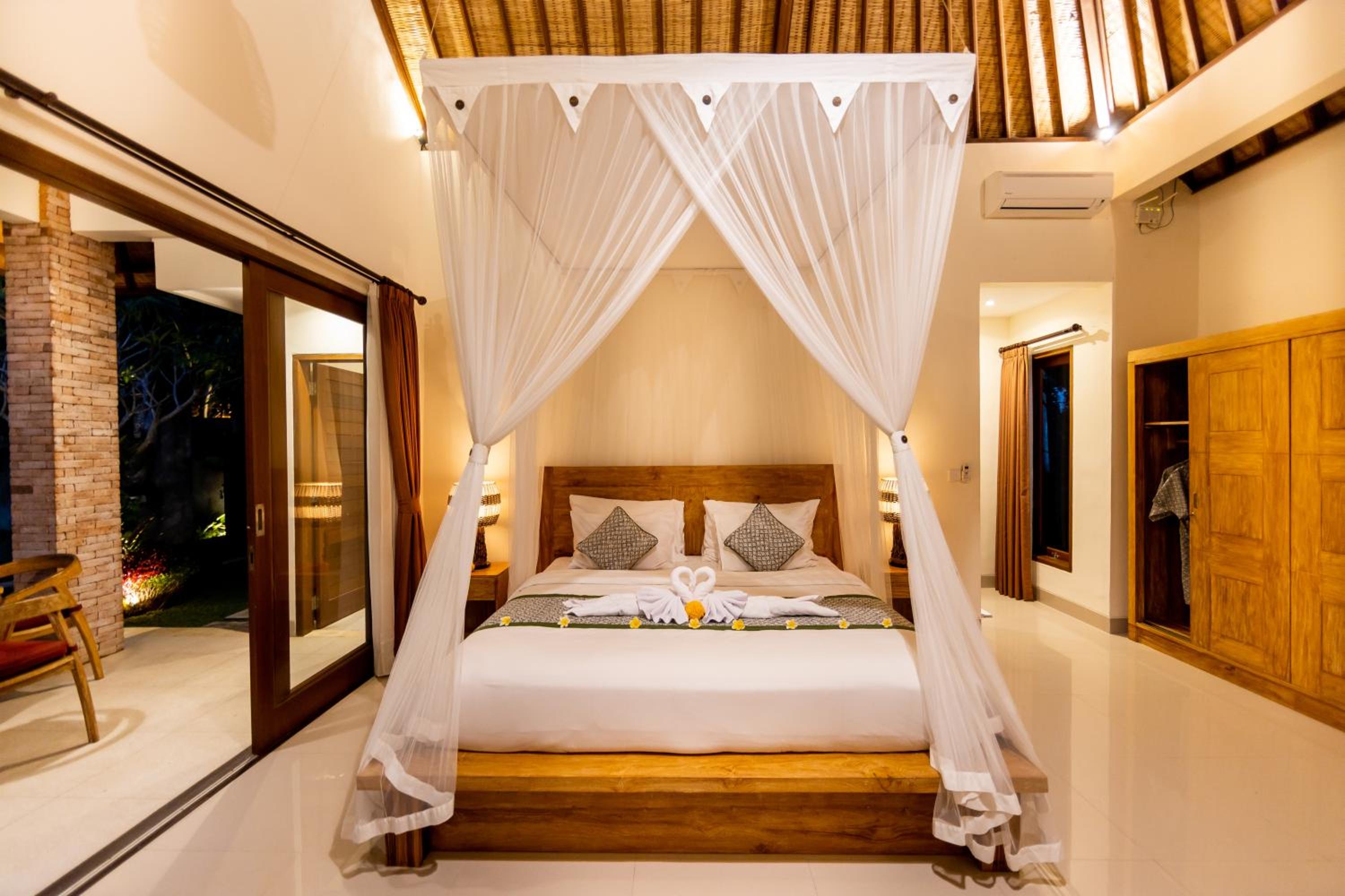 One-Bedroom Villa
