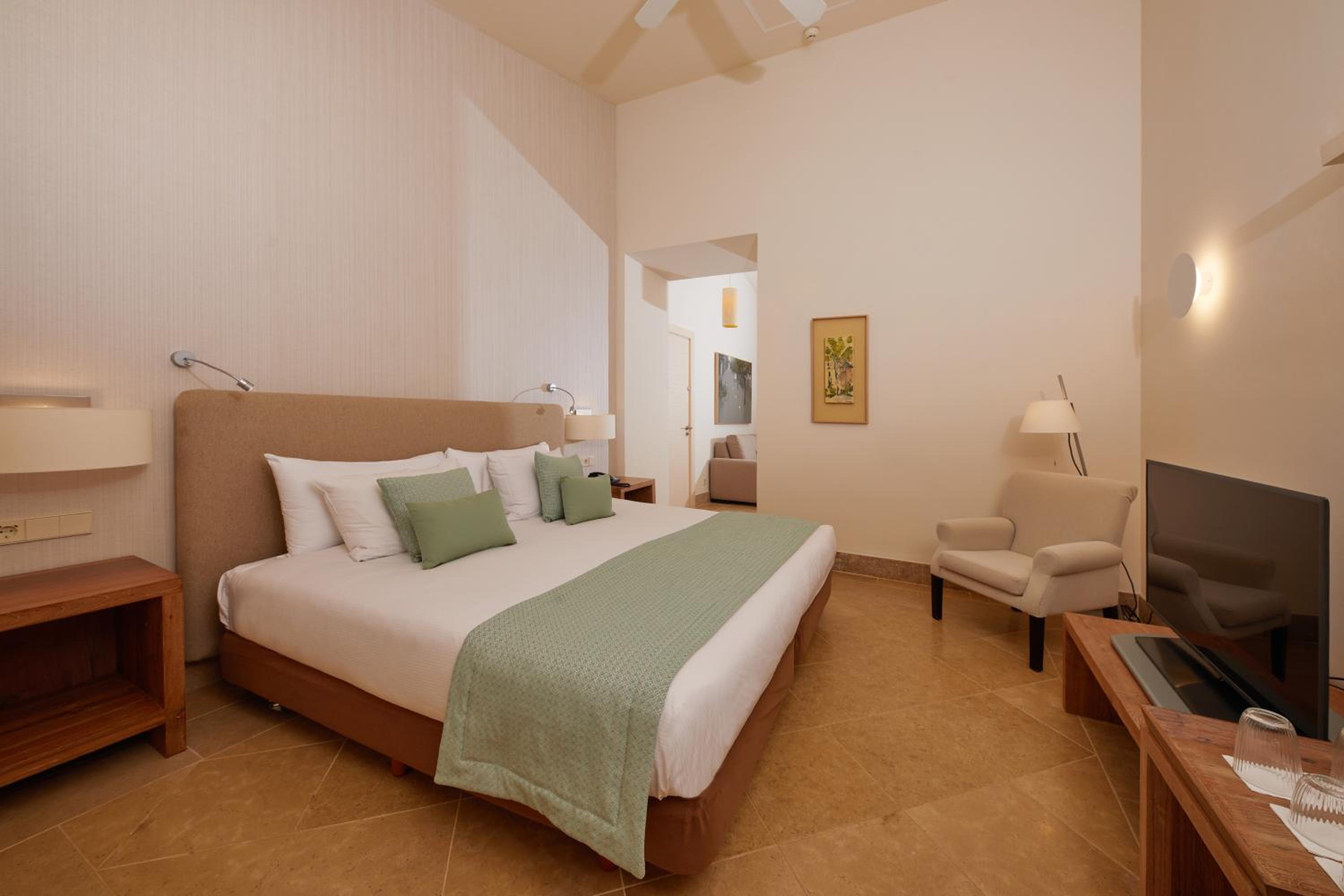 Junior Suite at Ponent - Photo 1