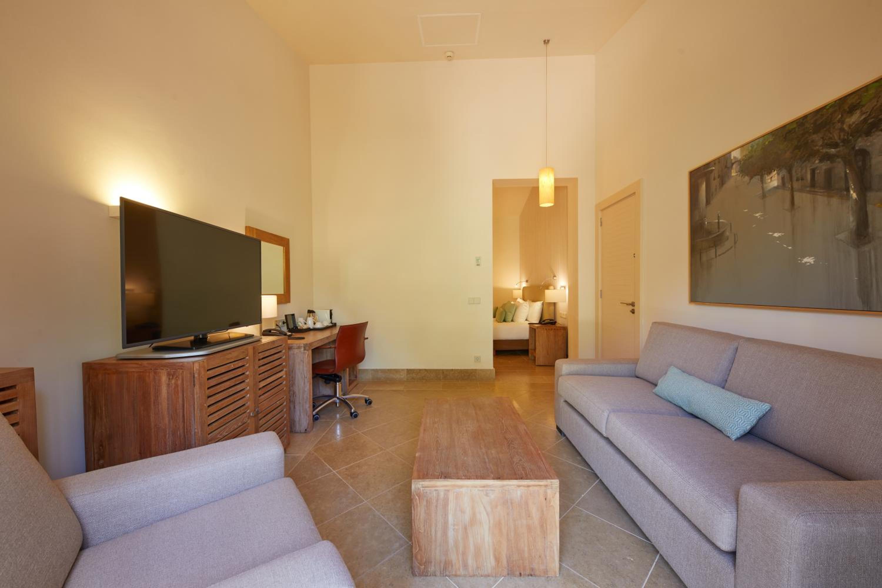 Junior Suite at Ponent - Photo 6