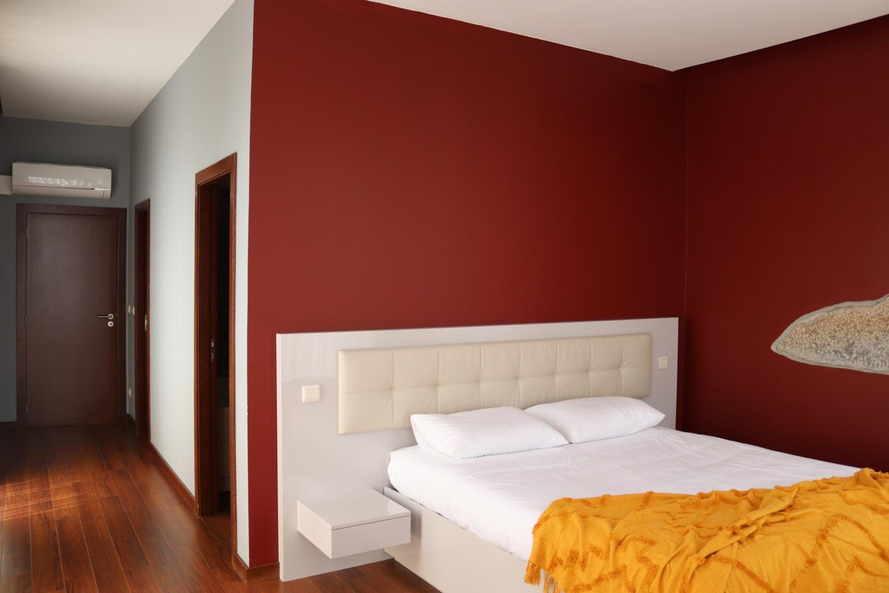 Queen Room with Spa Bath - Photo 5