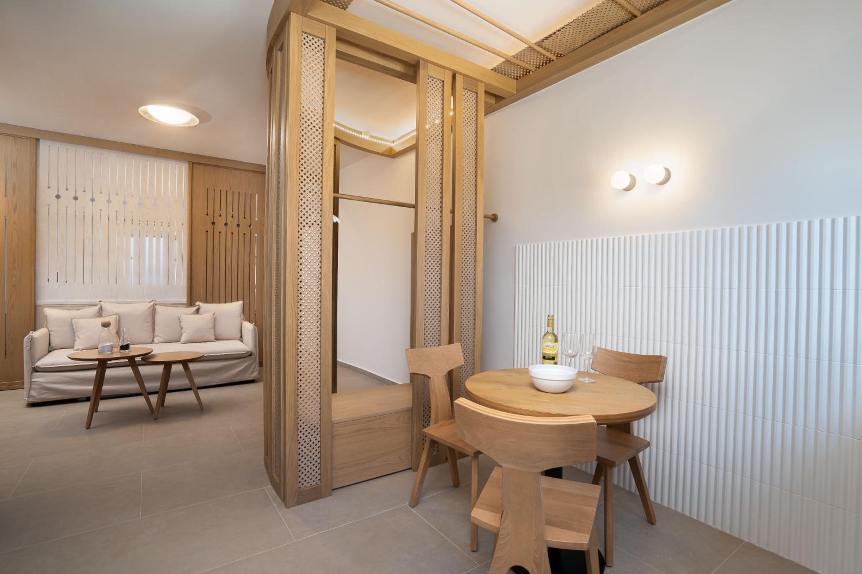 Villa photo 1