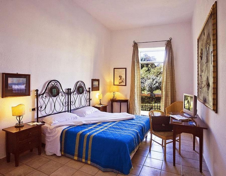 Classic Double Room - Photo 1