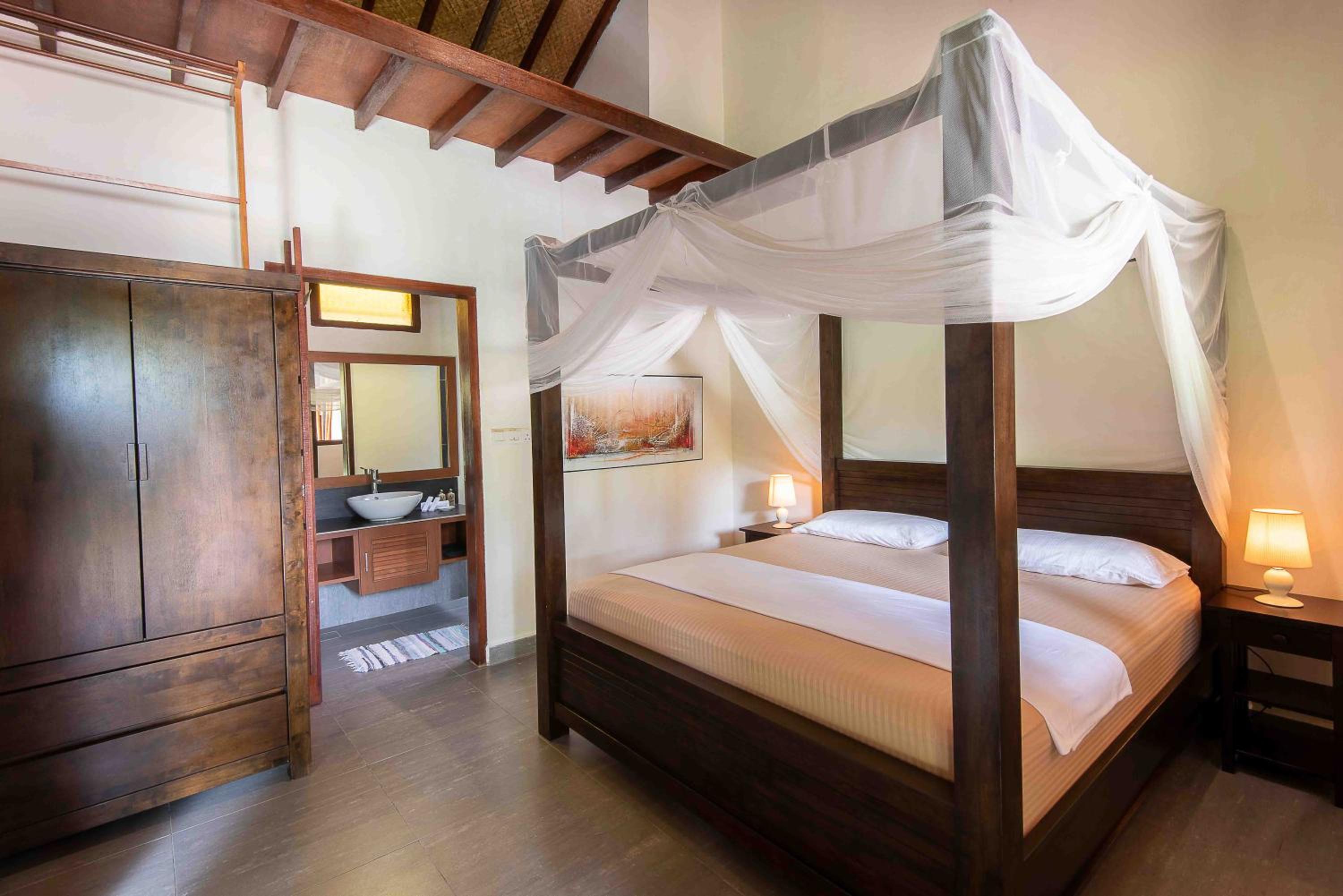 Limasan Tempe Villa  - Photo 16